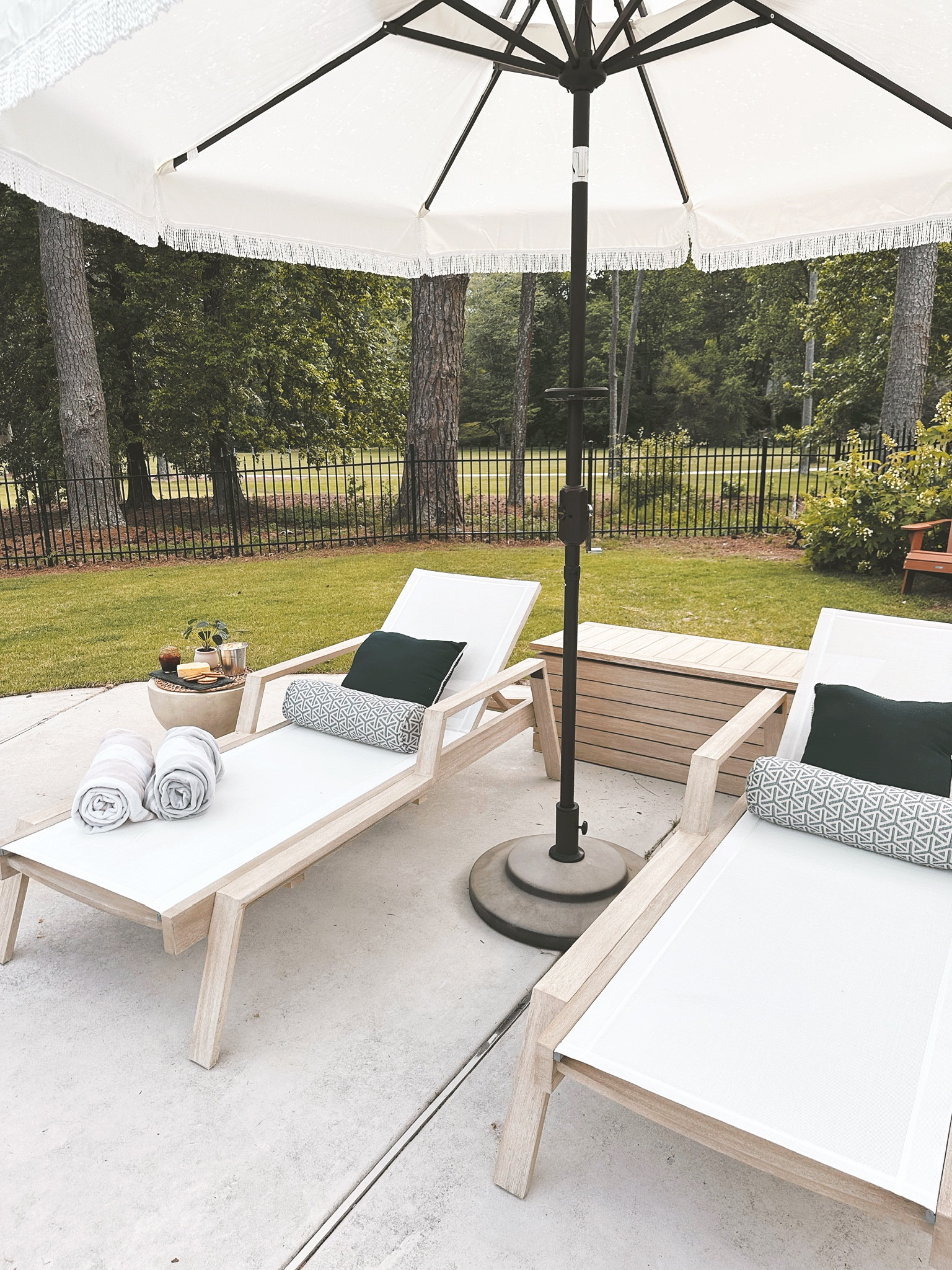 Patio inspo, patio decor, outdoor patio, spring refresh patio, patio furniture

#LTKhome #LTKSeasonal #LTKsalealert