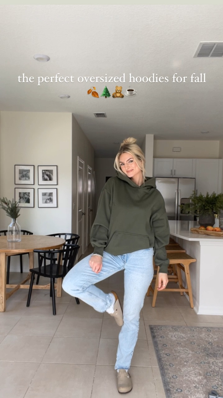 Easy, cozy outfit! Love these Amazon hoodies. They're fleece lined! Both colors are new release! I sized up one for an oversized fit.

Hoodie- size large 
Abercrombie jeans- 27 curve Love extra long 
Clogs- color stone 


#LTKFindsUnder50 #LTKGiftGuide #LTKStyleTip
