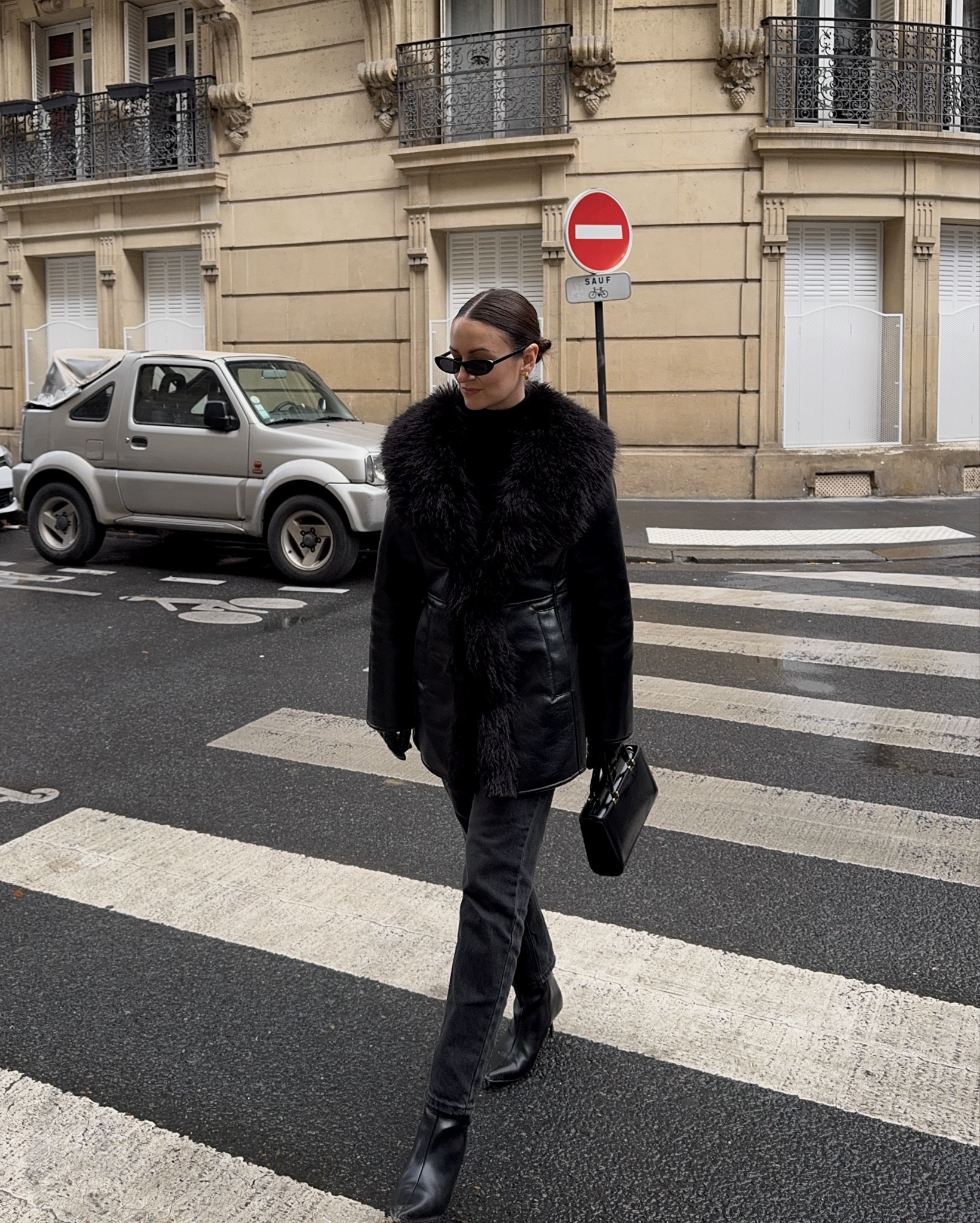 Paris outfit 🖤 I’m wearing a size L in the coat ! Bag is Zara *includes gifted items

#LTKeurope #LTKautumn #LTKwinter