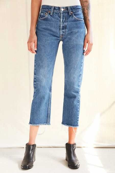 Urban Renewal Remade Levi's Frayed Jean - Indigo | Urban Outfitters US