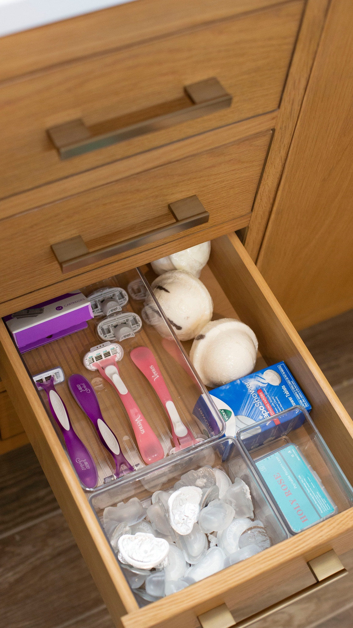 These self-care and hygiene essentials bring the ultimate relaxation vibes! Paired with organization for the ultimate stress free bathroom space.

Follow for more @OPERATION_NIKI on IG, TikTok, & Facebook

sahm, mom essentials, bath, bathroom decor, minimalist style, spa day, home, self care day, self care ideas, glass shelves, fall vacation, bath tub caddy, fall inspo, bathroom mirror, stay at home mom, minimalist home

#LTKHome #LTKFindsUnder100 #LTKFindsUnder50