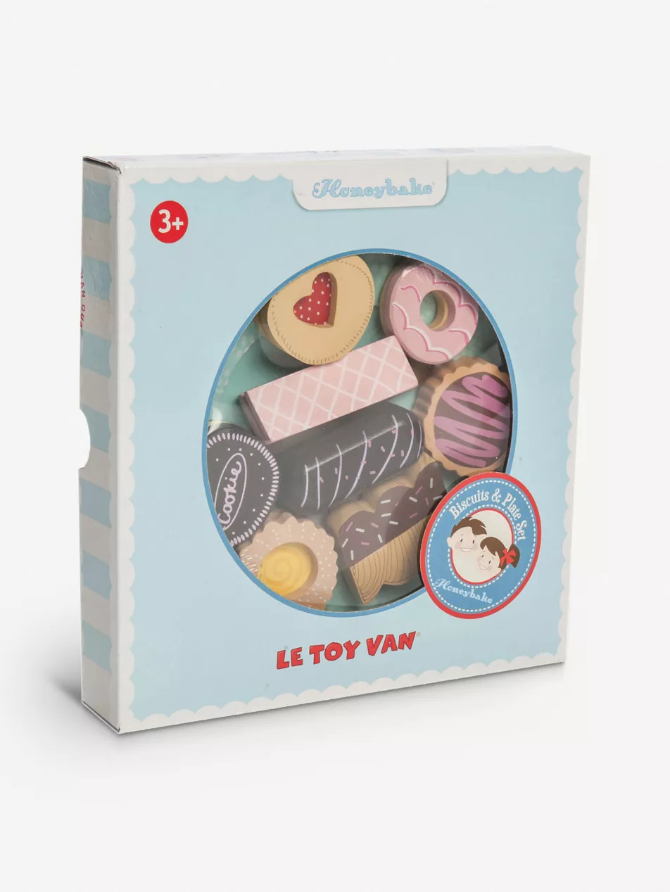 Biscuit wooden set | Selfridges