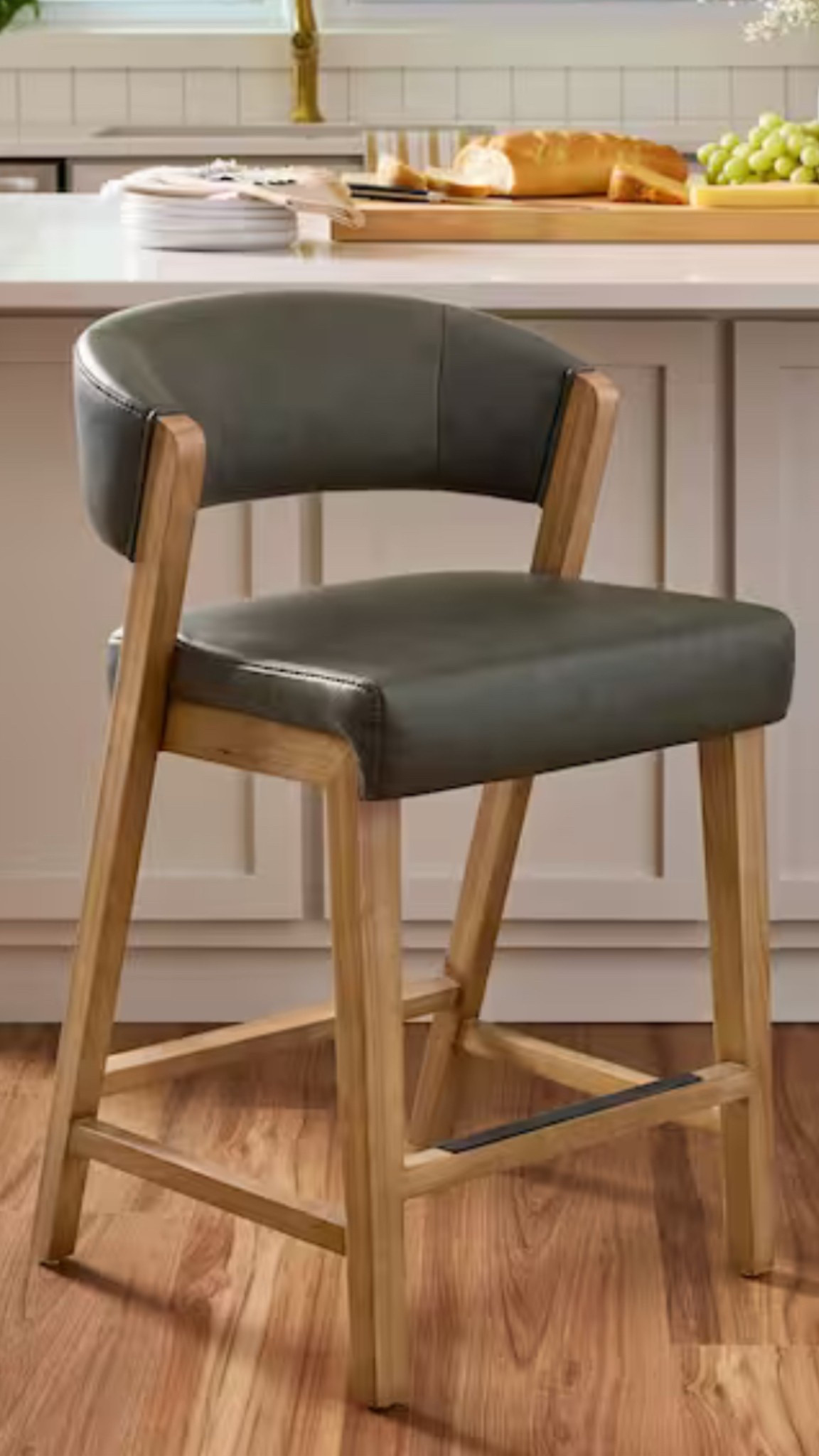 The perfect counter stool 

#LTKHome #LTKSaleAlert #LTKU