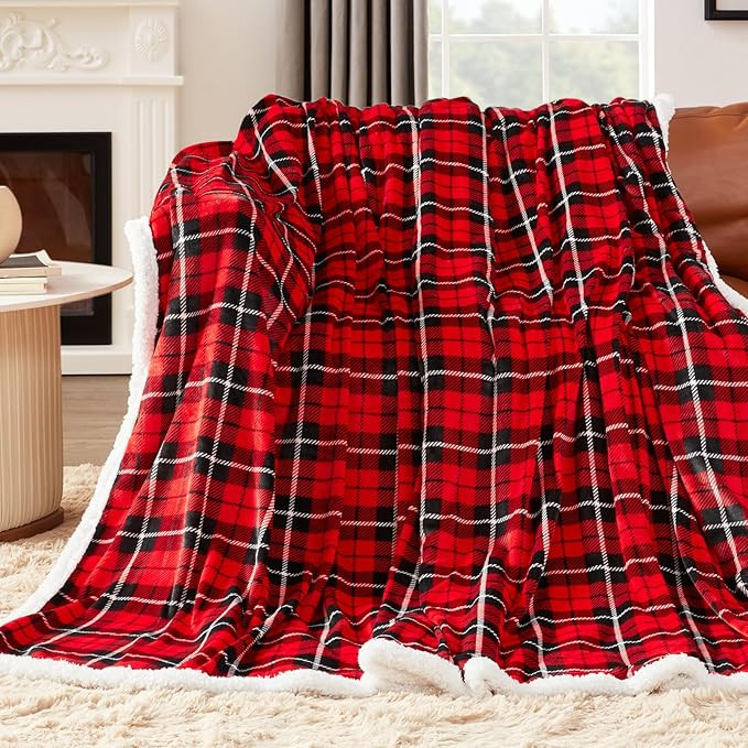 OCTROT Sherpa Fleece Blanket,Checkered Red Throw Blanket for Women Mom Girls Grandma Dad, Soft Wi... | Amazon (US)