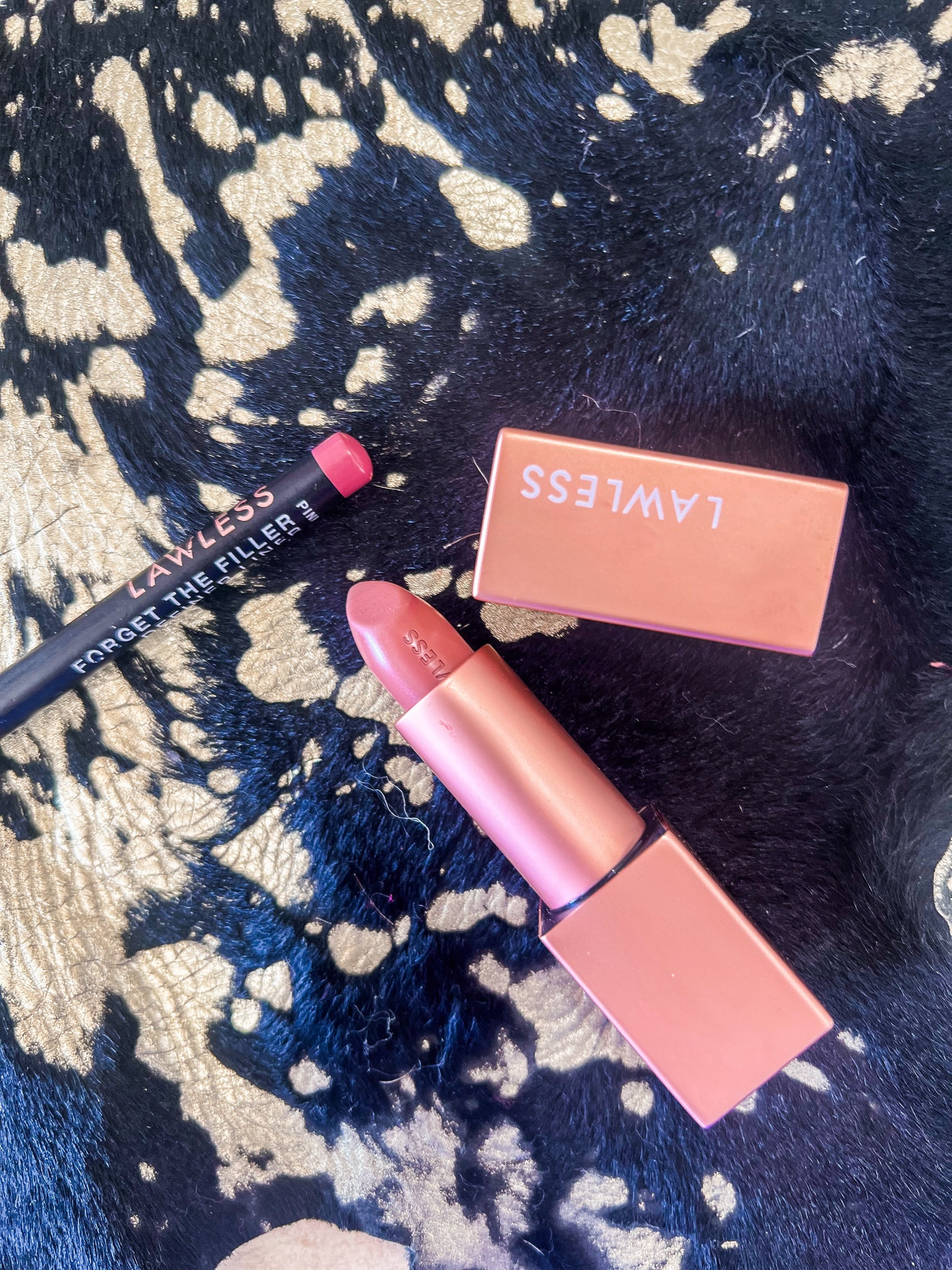 The perfect rose pink lip combo for early spring from Lawless 

#LTKSeasonal #LTKbeauty #LTKfindsunder50