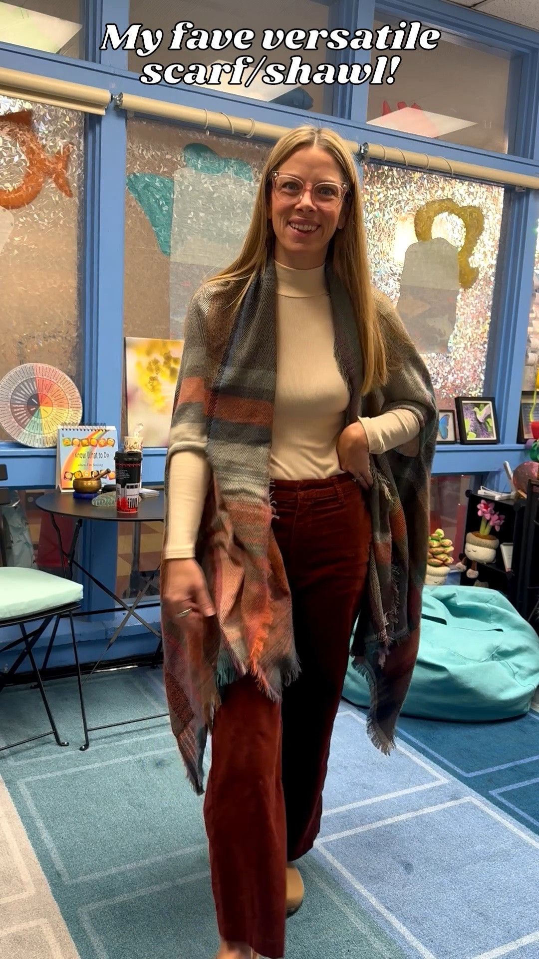 I love this thing and have it in two colors 🤩

#LTKSeasonal #LTKFindsUnder50 #LTKootd