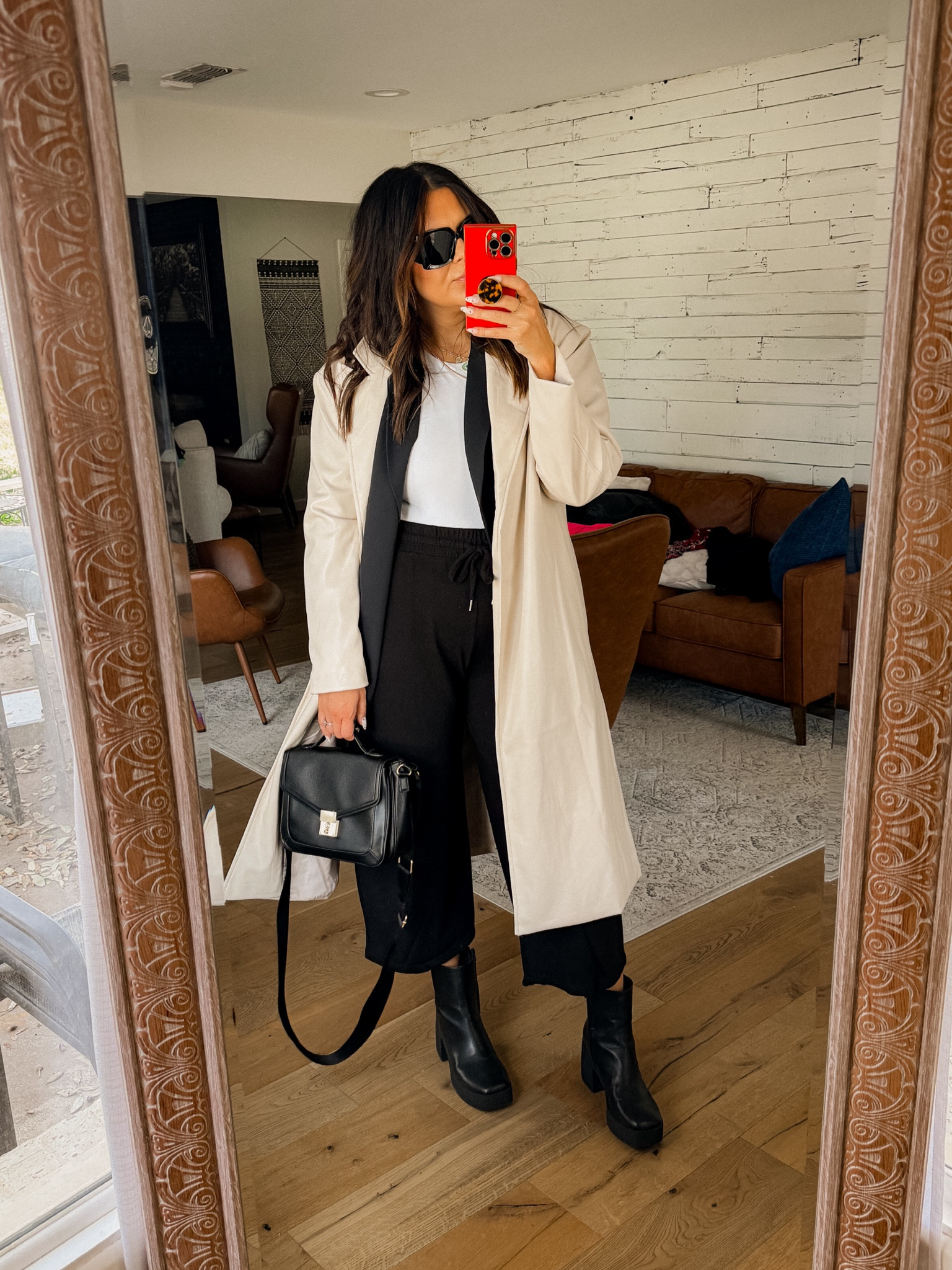 Sweatpants as workwear @walmartfashion #walmartpartner #walmartfashion 
Cropped Sweats: XL
Blazer: XL
BODYSUITS: Xl
Shoes: size up to nearest whole size


#LTKsalealert #LTKfindsunder50 #LTKmidsize