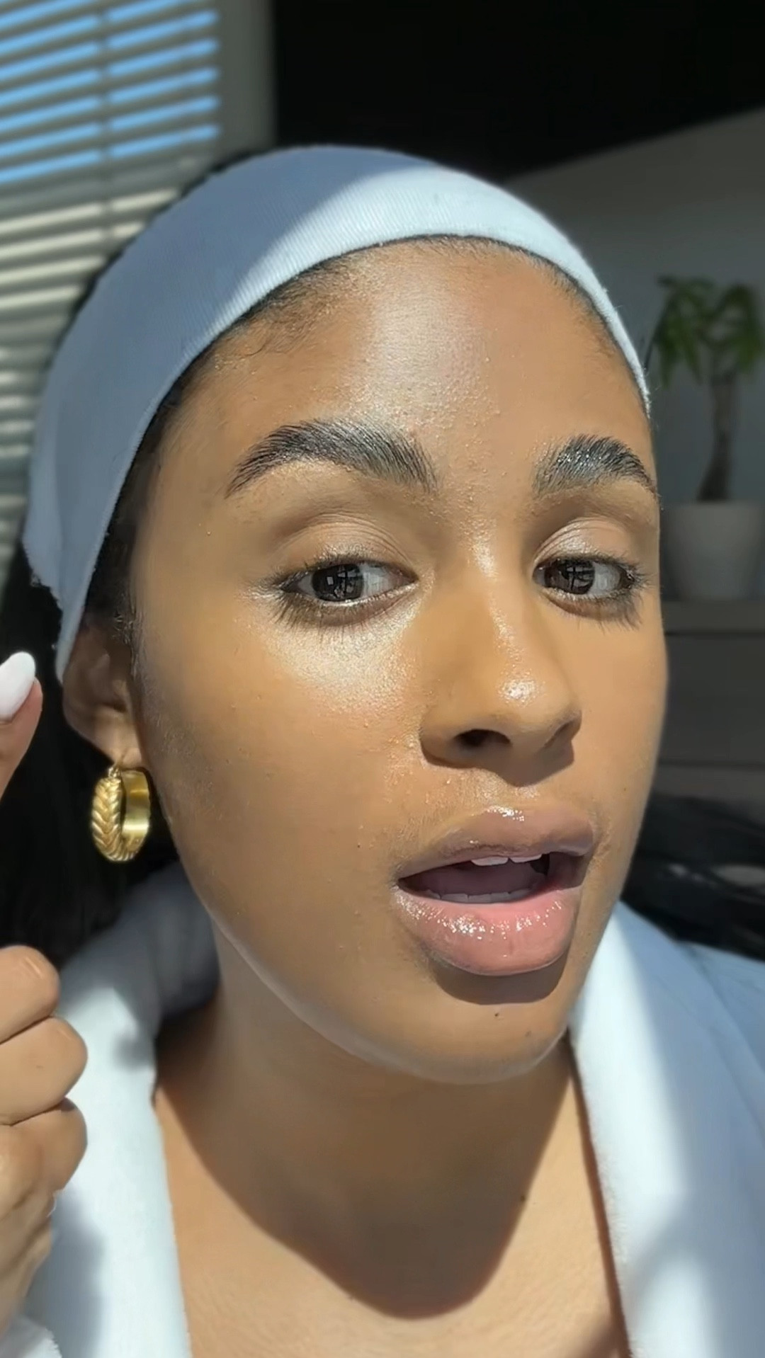 Brow gel🩵

#LTKxSephora #LTKbeauty #LTKVideo