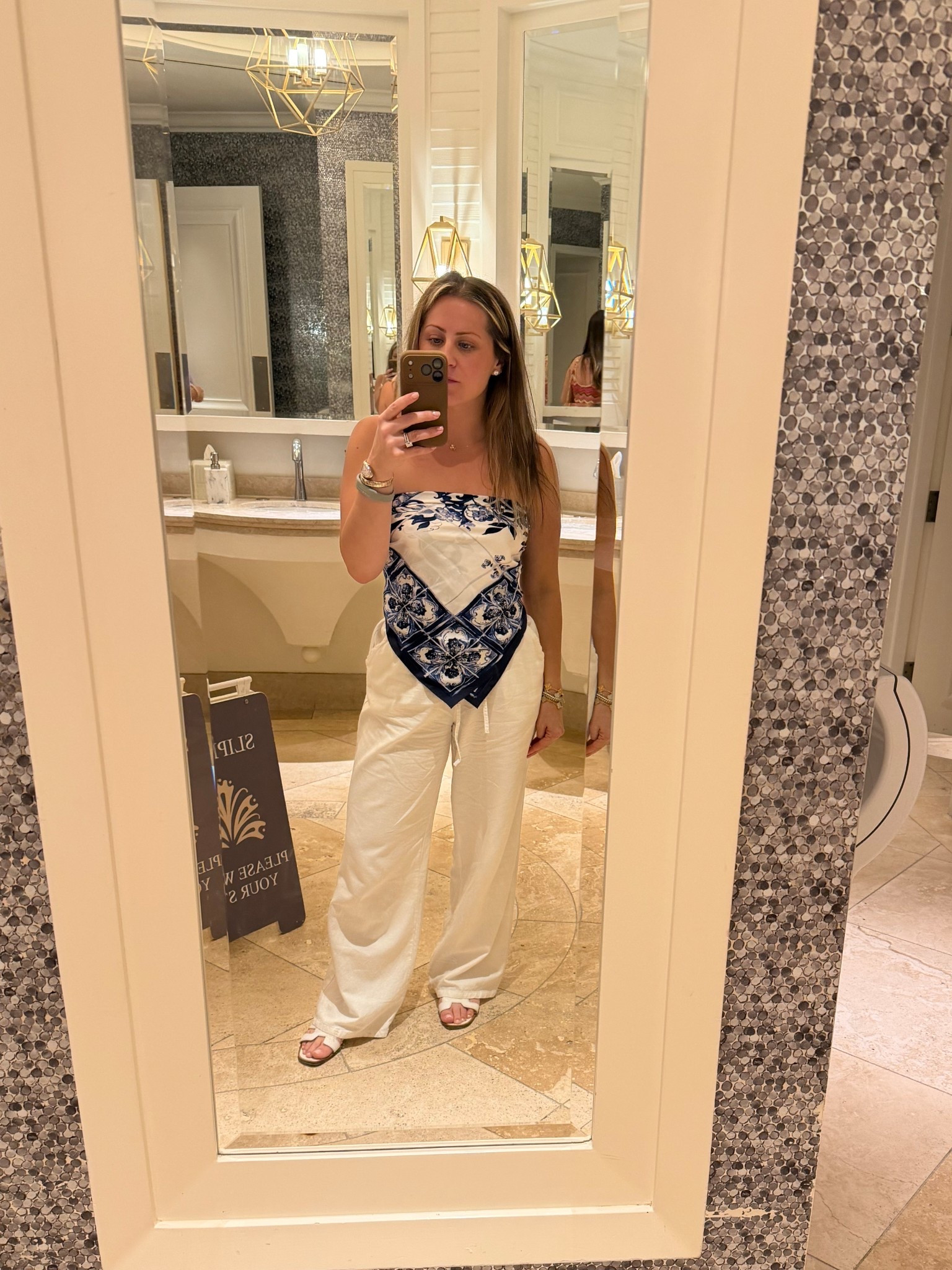 #ootd vacation scarf top

#LTKTravel #LTKootd