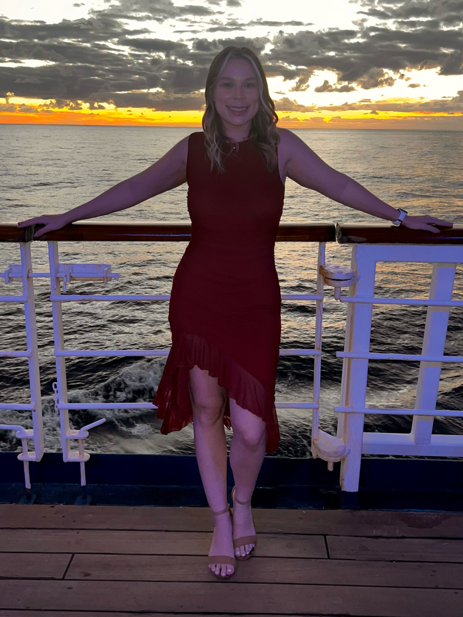 captain’s dinner 👨🏼‍✈️🛳️

#cruise #vacation #cruiseoutfit #vacationoutfit #vacationfit #bahamas #nassau #swimsuit #bikini #sheinfinds #sheinvacation #amazonfinds #amazonfashion 