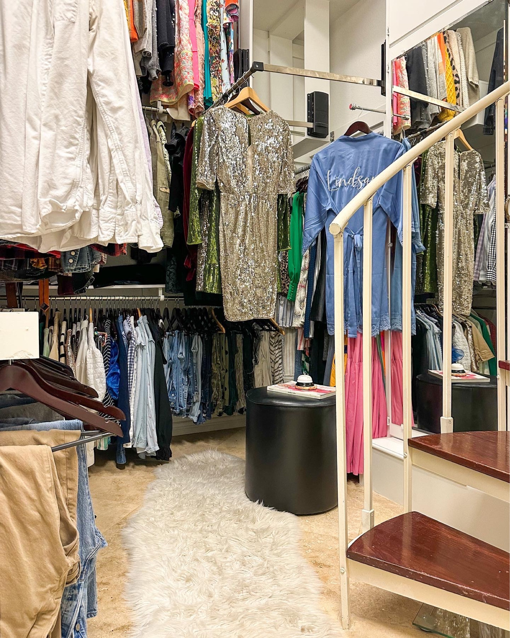 We love a wardrobe lift system for easy accessibility to things hanging up high! And to maximize the height of a closet! 

#LTKhome