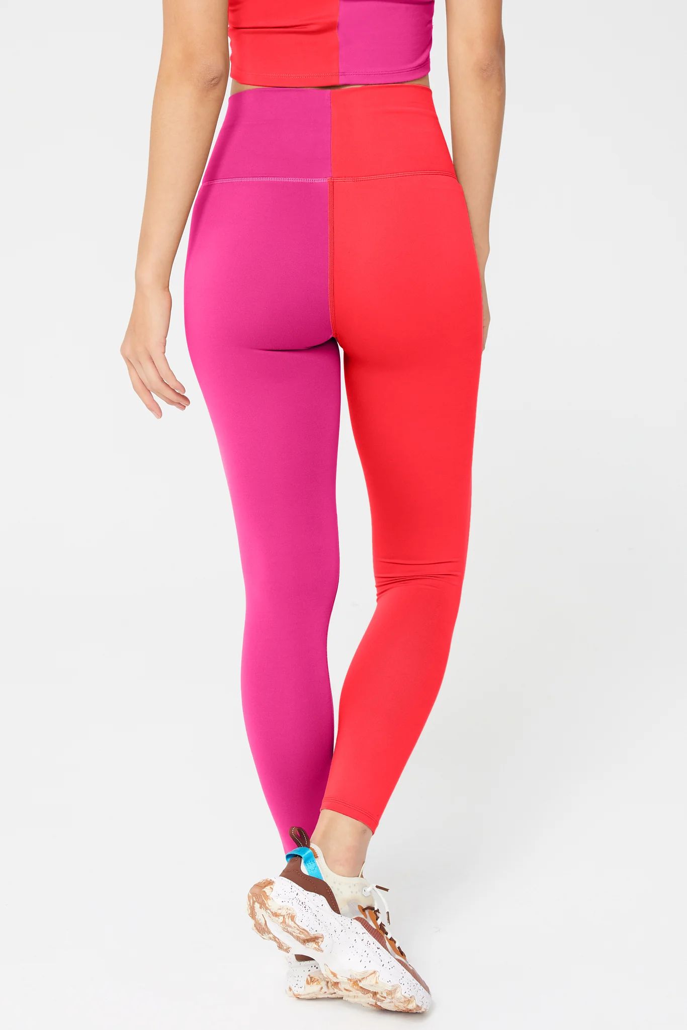 Two Tone TLC Leggings in Super Hot Red and Terez Pink | Terez
