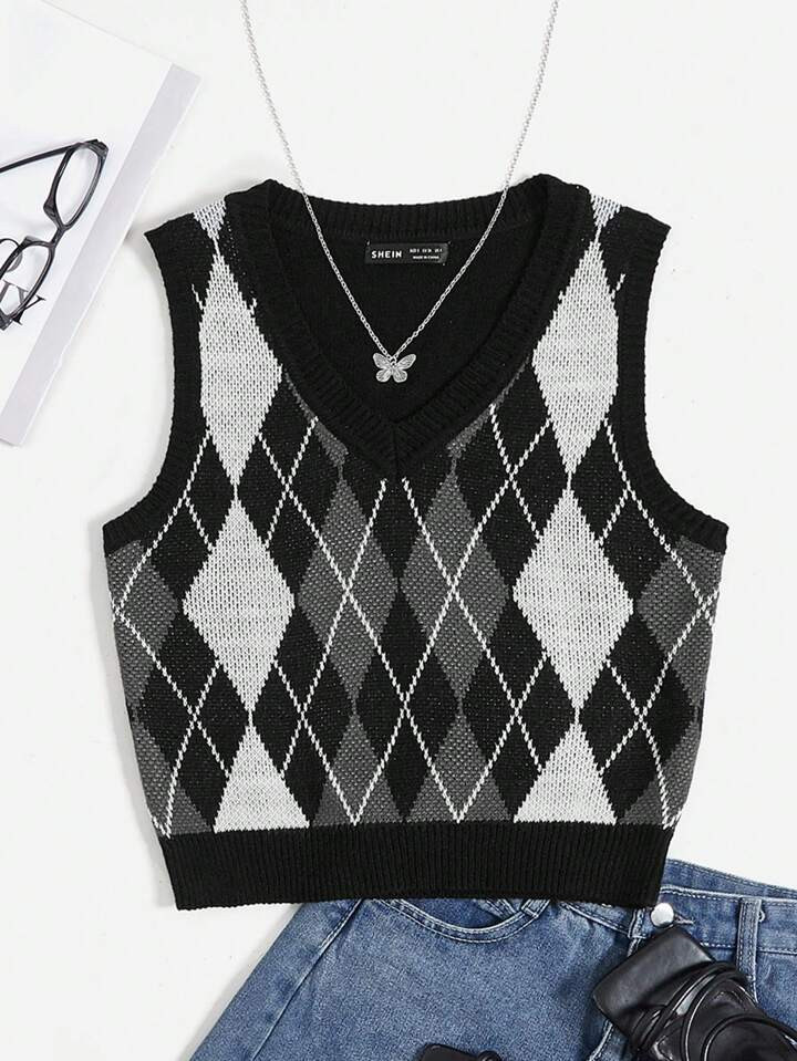 SHEIN EZwear Argyle Pattern Sweater Vest Without Tee | SHEIN
