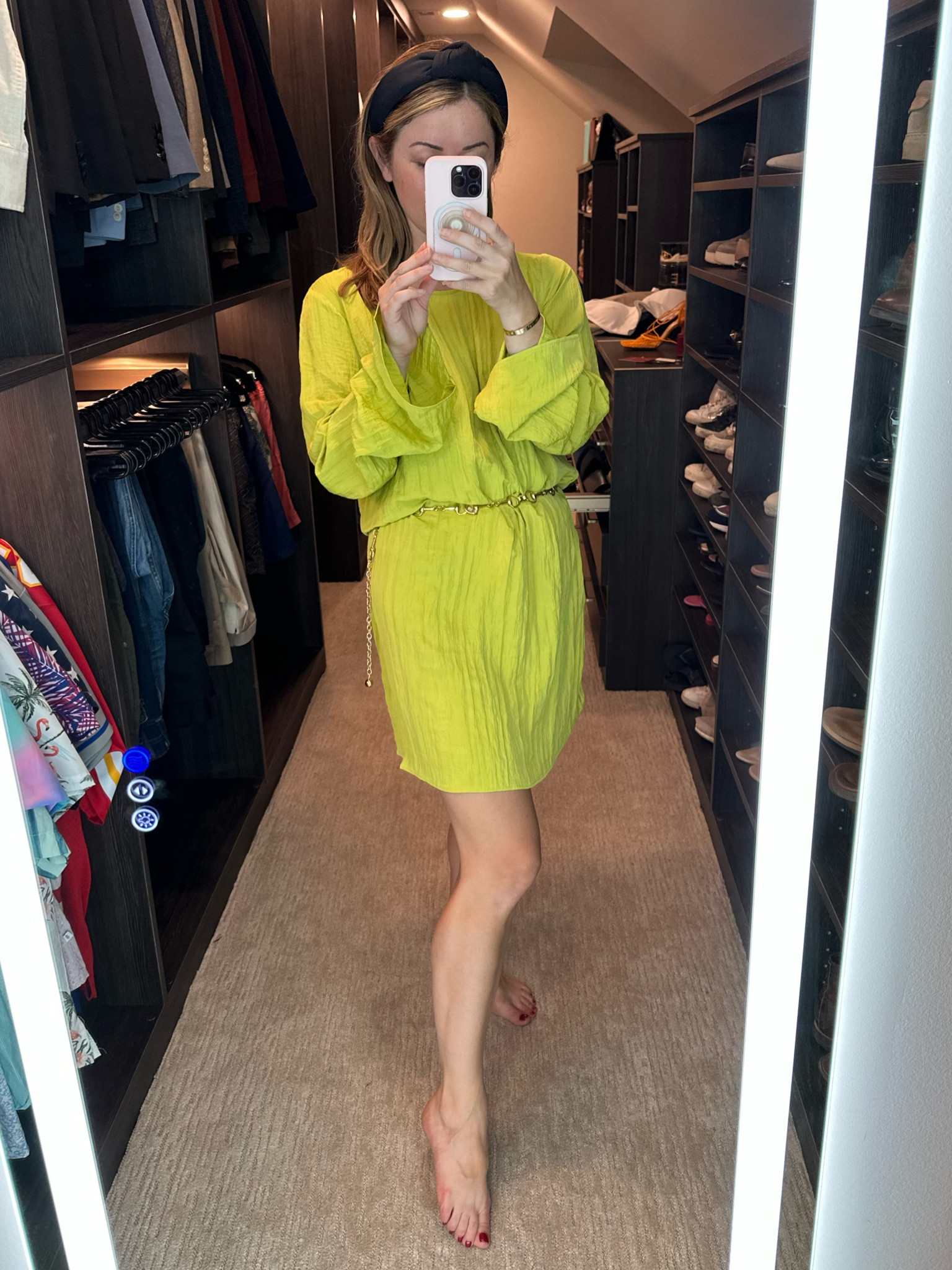 Lime vibes for Vegas this weekend. ✈️ #hm 

#LTKunder100 #LTKstyletip #LTKtravel