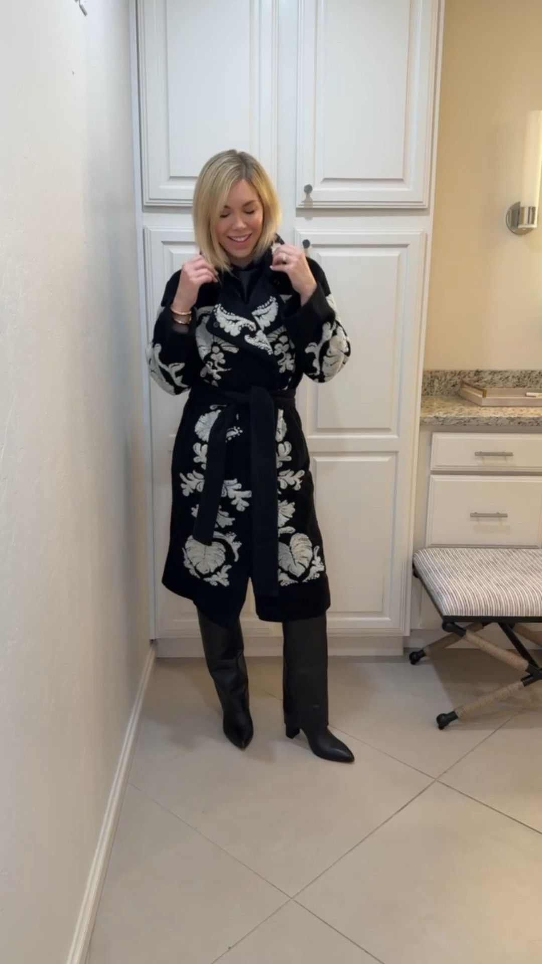 This year’s version of last year’s Farm Rio coat is EVEN BETTER!!
Winter Outfit 