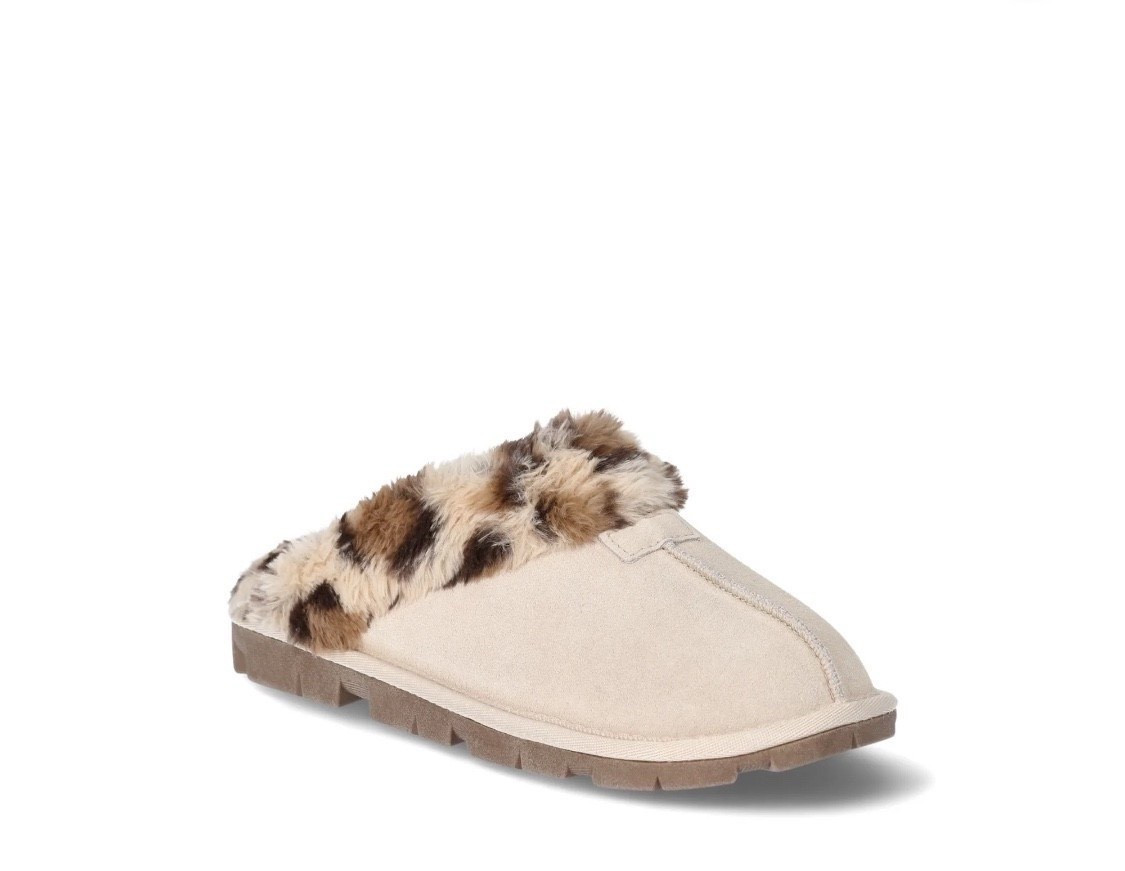 Such comfortable house shoes 