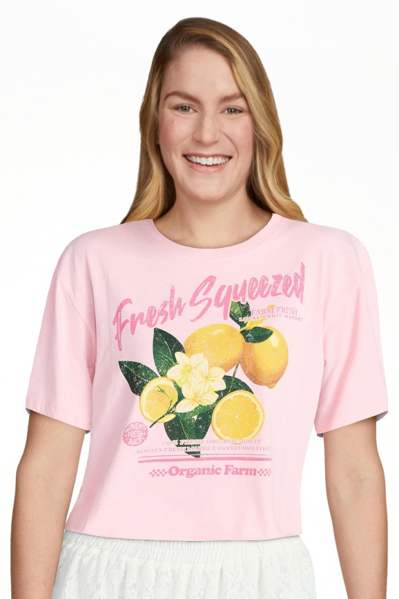 No Boundaries Boxy Cropped Graphic Tee, Women's XXS-XXL | Walmart (US)