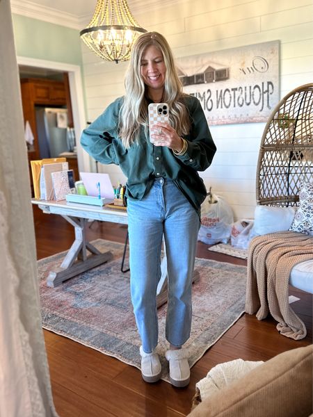 Early morning appointments call for an easy and comfortable look! This shirt was Thrifted but I’ve linked some similar. And I did change out of the slippers but just right before I hit the door. 😆
#comfystyle #buttondown #slippers

#LTKover40 #LTKSeasonal