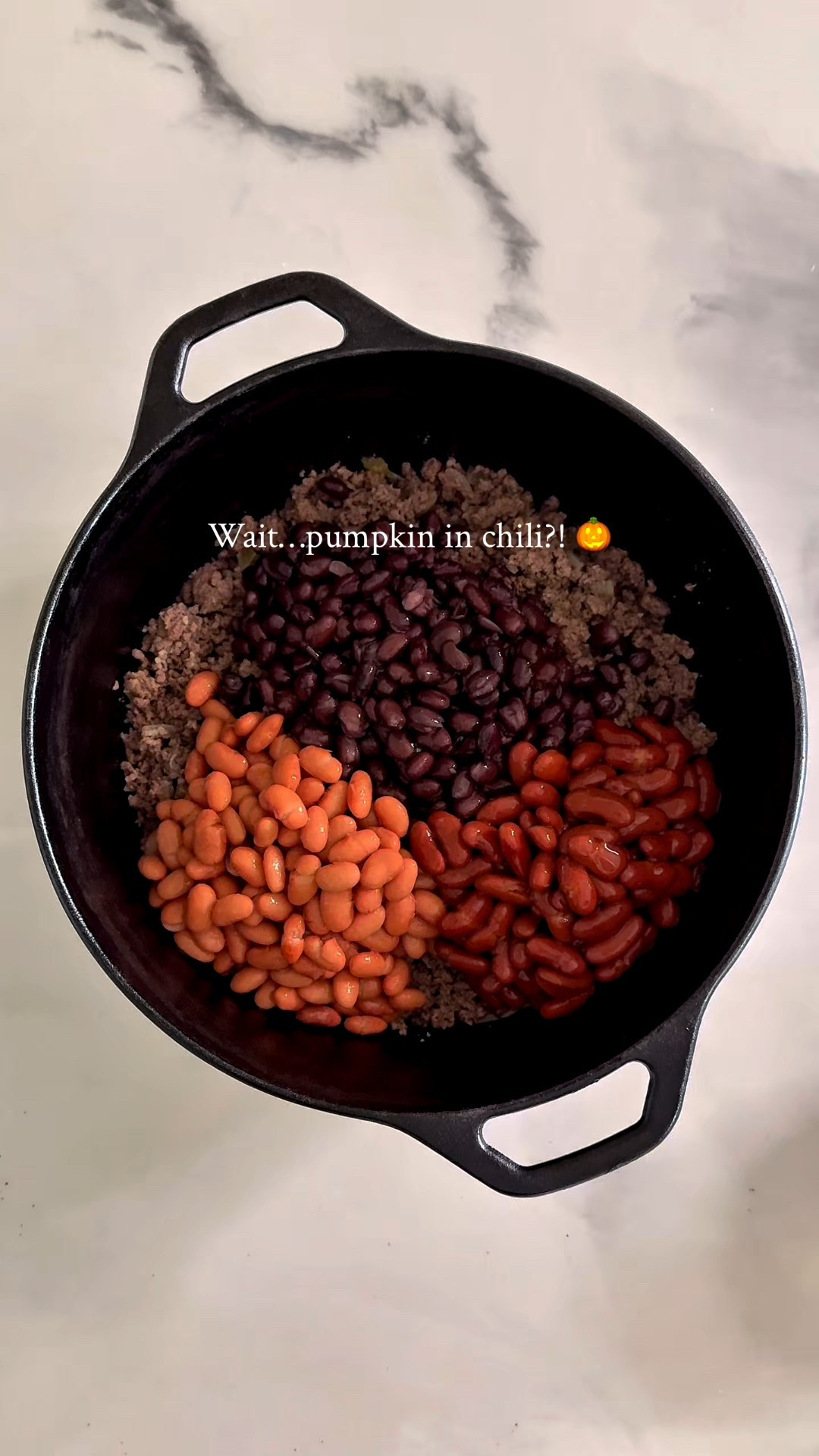 Pumpkin in chili? Trust me, it’s amazing! 🙌🎃😋 #fallrecipes #falldinners #fallsoups #chili

#LTKSeasonal #LTKHome