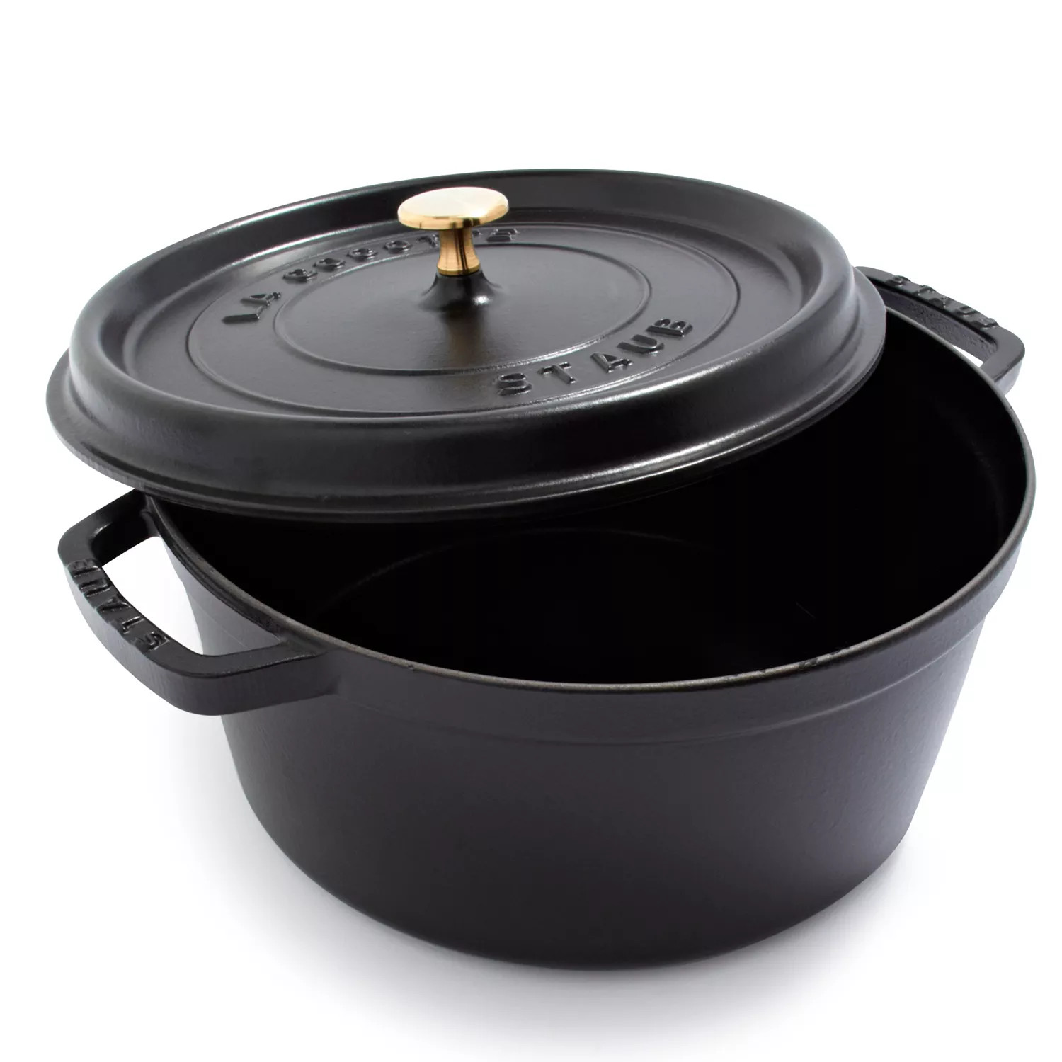 Staub Round Dutch Oven, 7 qt. | Sur La Table