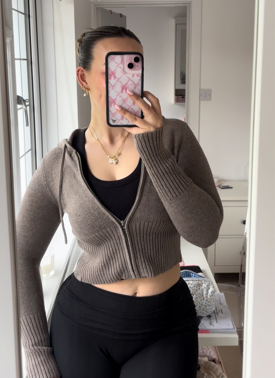 Hollister, Gilly hicks, Asos, Topshop, Oh polly, Bo& tee, Wildflower, Evry jewels, spring outfit, knitted hoodie, knitted jacket, rubbed vest, flared leggings, spring outfits 

#LTKstyletip #LTKspring #LTKeurope