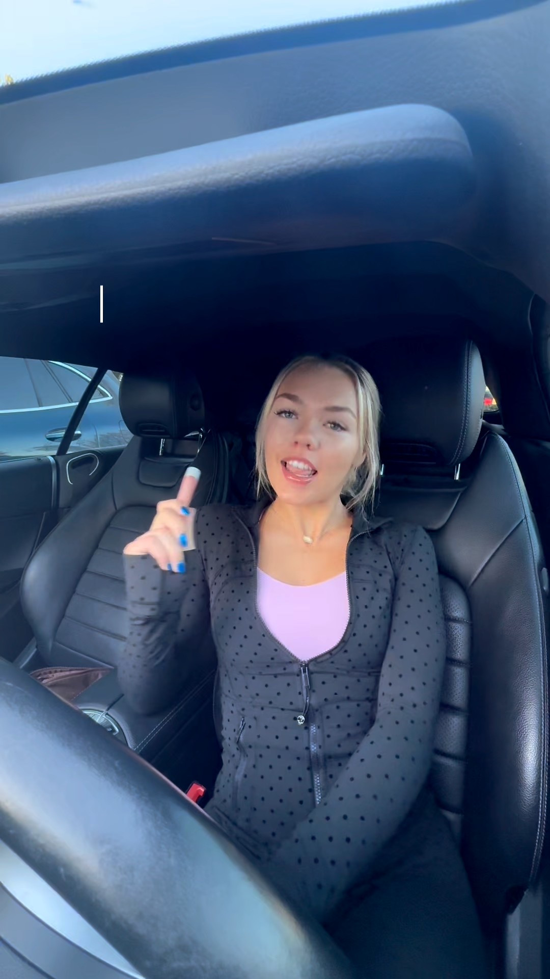 Come spend the morning with me ✨ Started my day with Pilates, grabbed an energy drink, and then headed straight to get my lashes filled 💅🏼
Wore the comfiest + cutest set and I’m obsessed — linking everything here for you! 🤍

🩷 My Pilates fit
🩷 The jacket I threw on after class
🩷 My go-to Pilates socks
🩷 Cute everyday belt bag
🩷 Sandals I’m loving

Let me know if you want more “morning vlog” fits! 💫

#LTKmorningroutine #LTKActive #LTKvlog