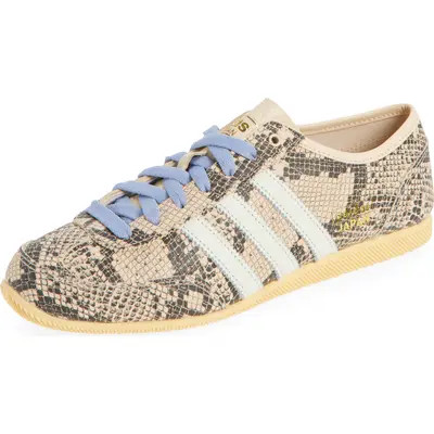 adidas Japan Low Top Sneaker in Green S16/crystal Sand/white at Nordstrom, Size 5.5 | Nordstrom