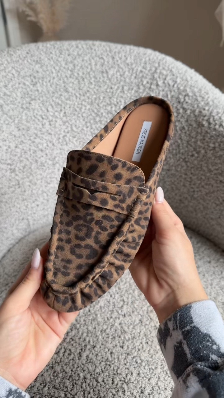Obsessed with a good statement shoe lately and these are so fun for spring. The cheetah print adds just enough to elevate any basic outfit, but they’re still super easy to throw on and go. I love a loafer/slip-on moment because it instantly makes everything look more put together without trying too hard 🤎🐆 @Steve Madden US 