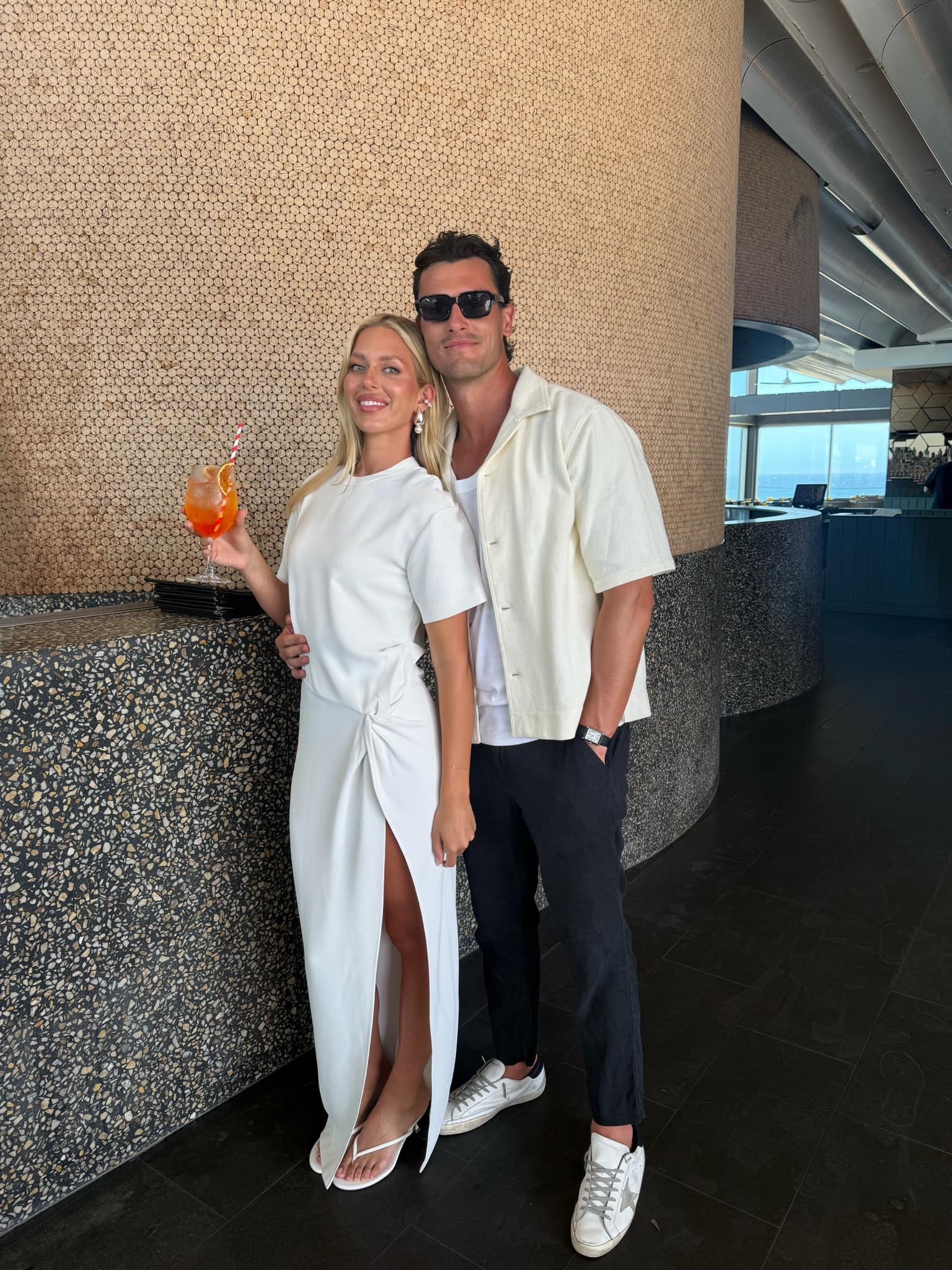 Welcome drinks in Henne & Venroy 🖤

#LTKaustralia