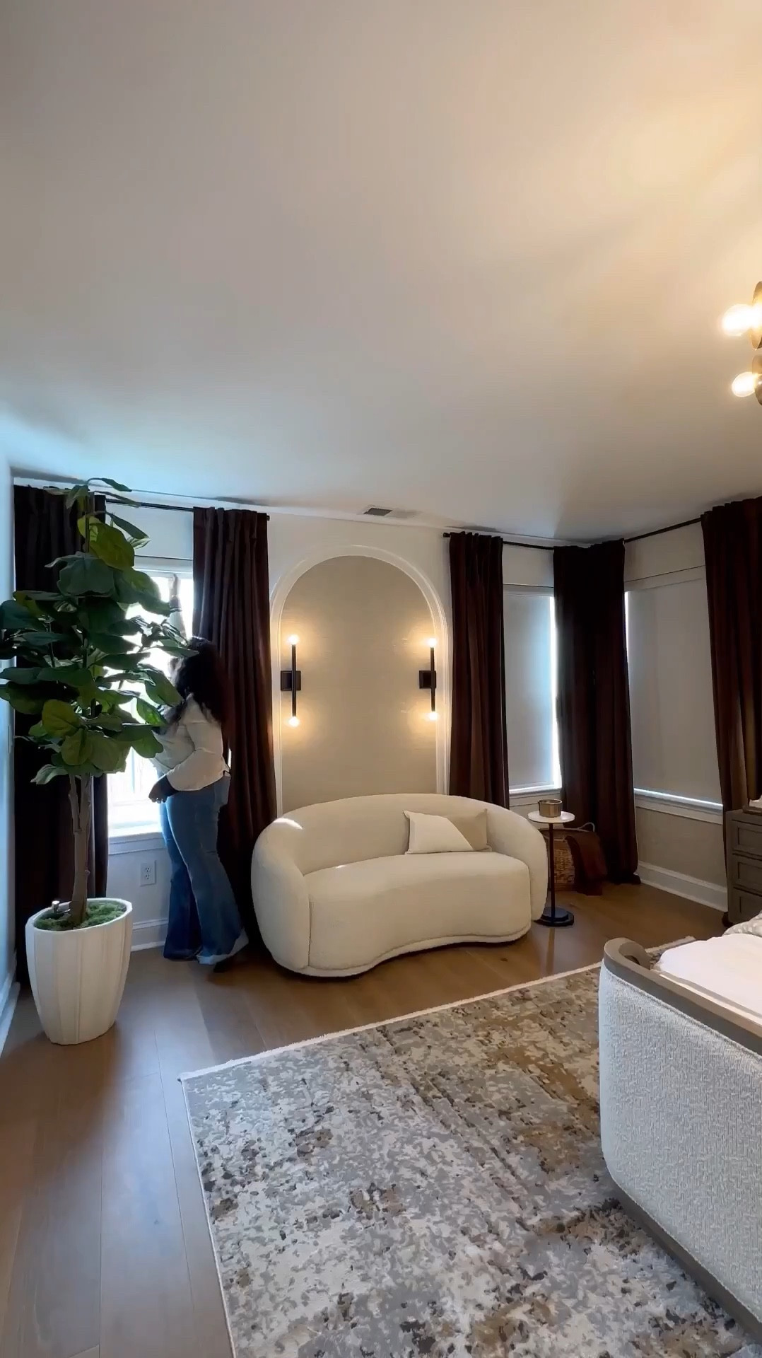 The neutral wallpaper transformation you gotta see to believe 

#LTKHome #LTKSaleAlert