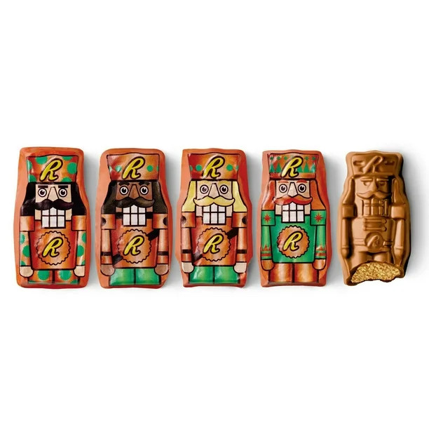 REESE'S Peanut Butter & Milk Chocolate Nutcrackers Holiday & Christmas Gift Box, 161g, Peanut But... | Walmart (CA)