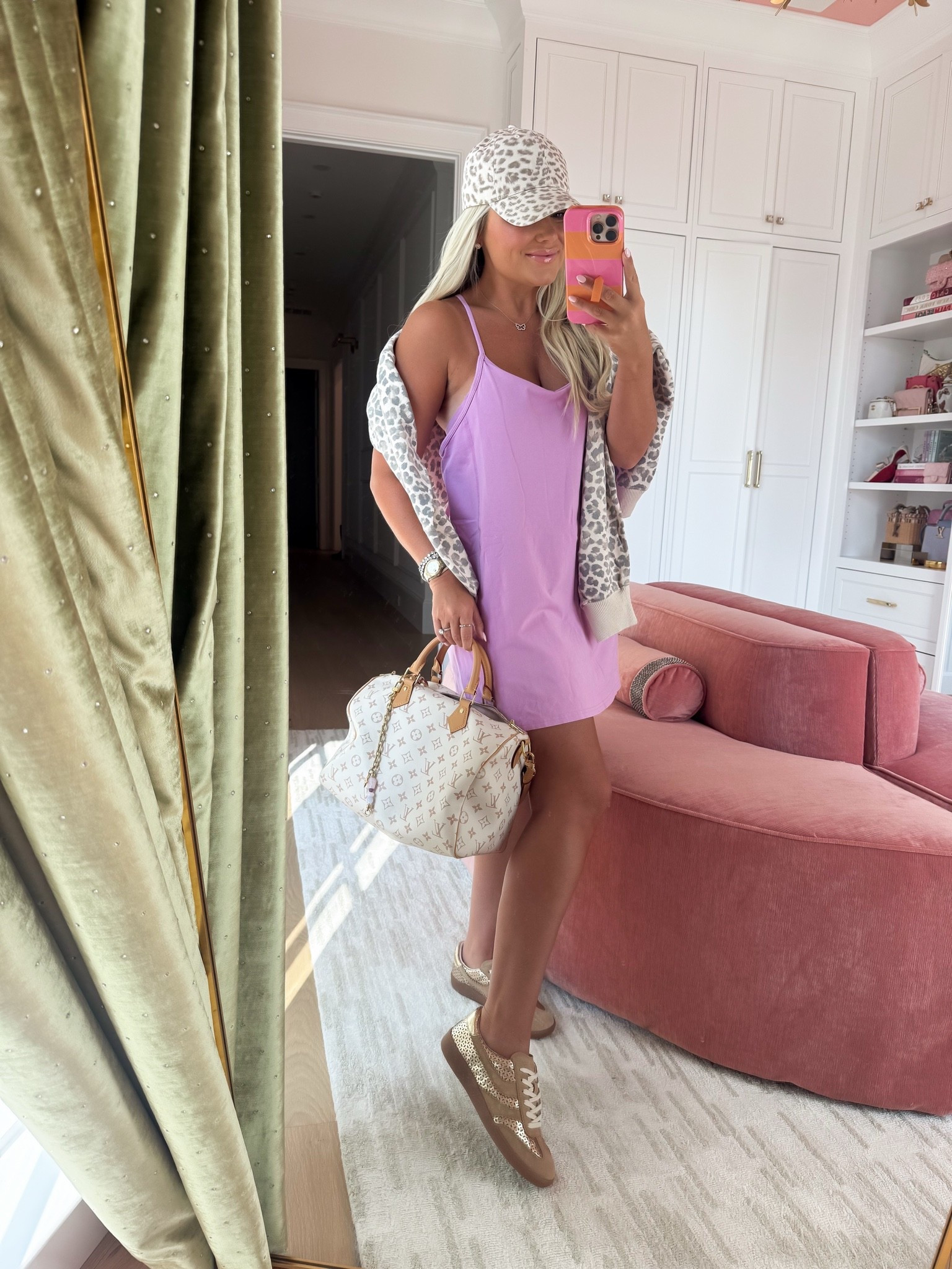 This cheetah & pink combo is adorable! Size small

#LTKgrwm #LTKdayinmylife #LTKootd