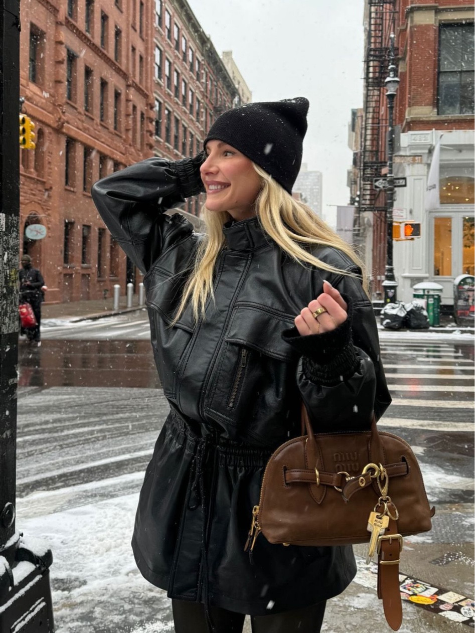 Snow day ⛄️❄️

#LTKSeasonal #LTKStyleTip