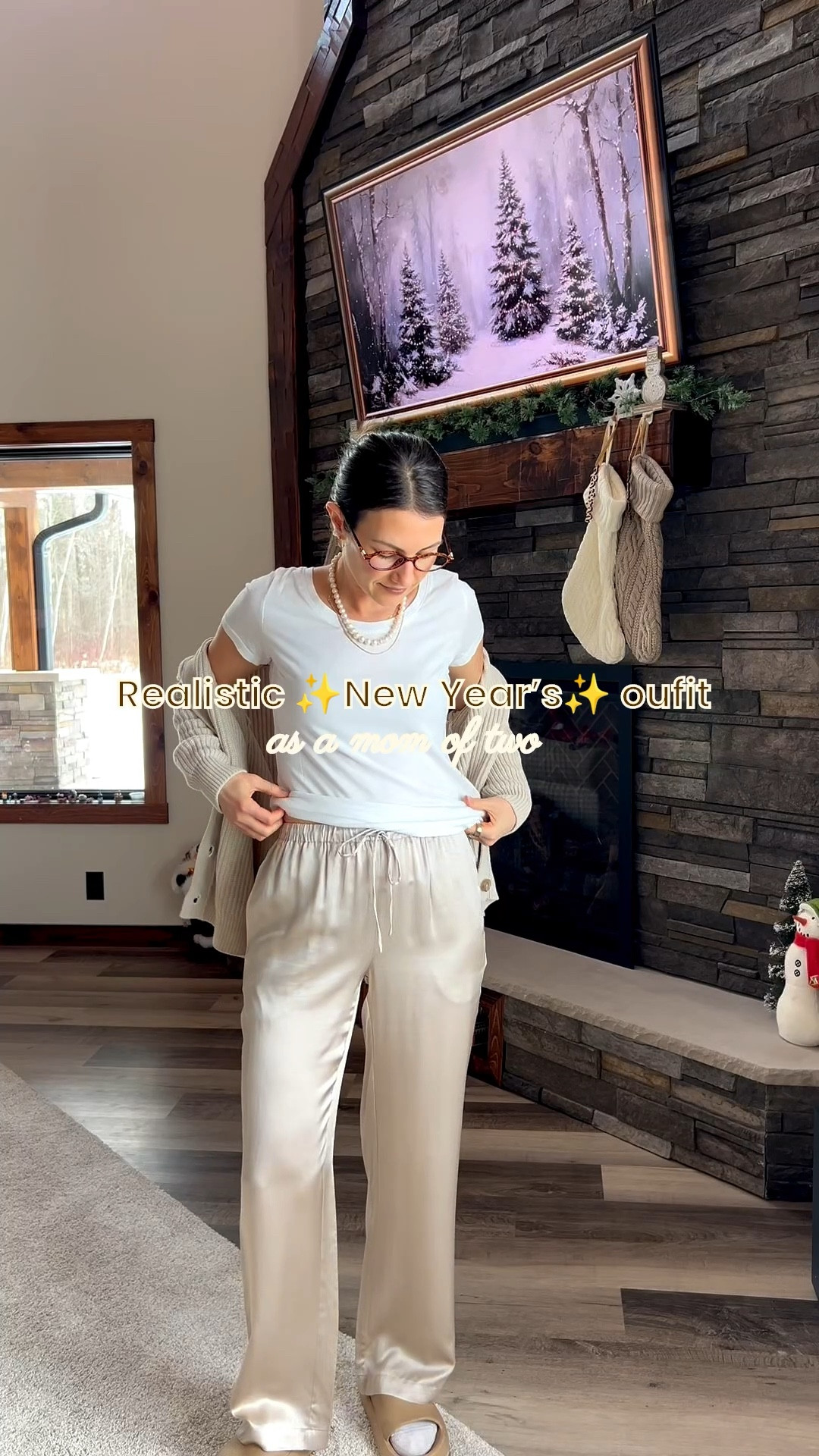 Realistic New Year’s outfit as a mom of two

New years outfit, New Year’s Eve outfit, mom outfit, ootd, satin pants outfit, casual outfit, holiday outfit

#LTKHoliday #LTKPetite #LTKSeasonal