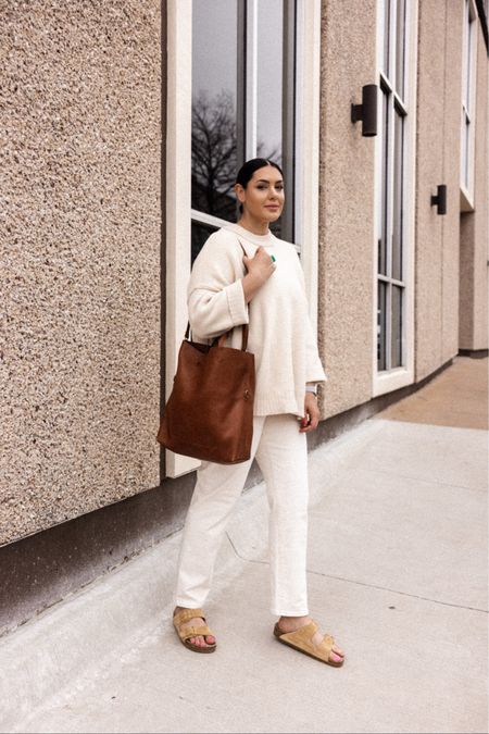 When it’s not quite spring but you still want to lighten up your look, go monochromatic white! Mix it up with some darker accessories as well. 

I’ve linked a super similar tunic — size up!

I love this pair of Madewell denim, fit is TTS. Im in the 30.

#LTKunder100