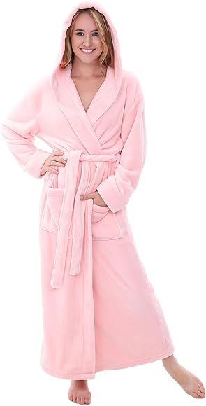 Alexander Del Rossa Women's Plush Fleece Robe with Hood, Long Warm Bathrobe | Amazon (US)