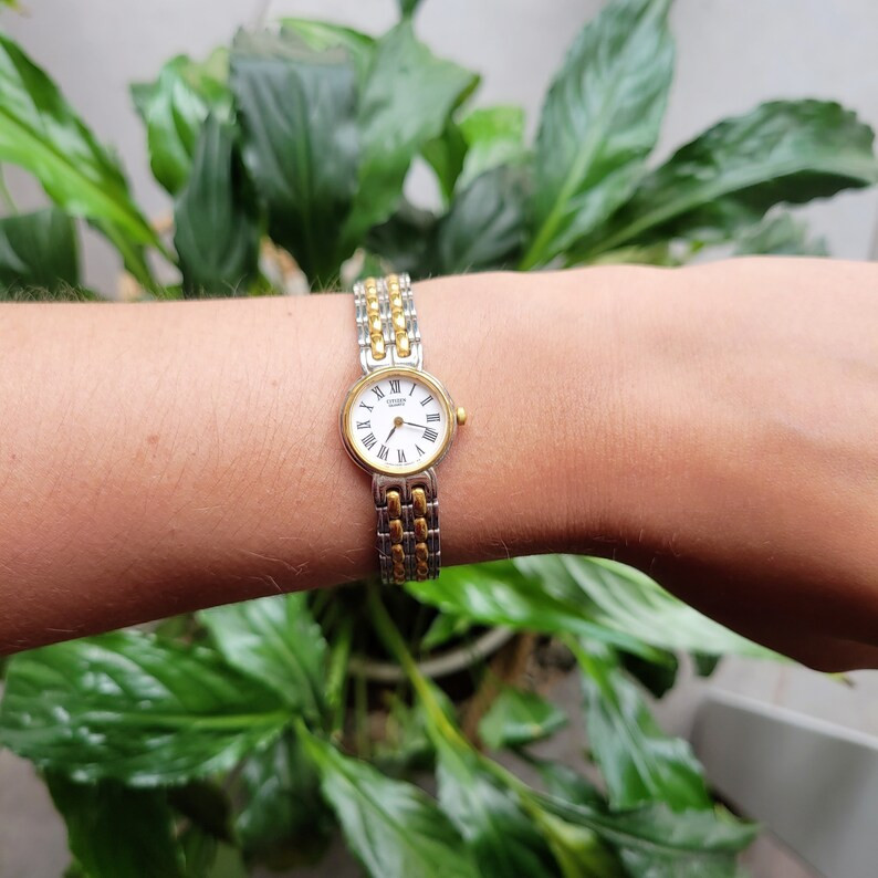 Vintage Classic Citizen Quartz Roman Numerals Watch - Etsy | Etsy (US)
