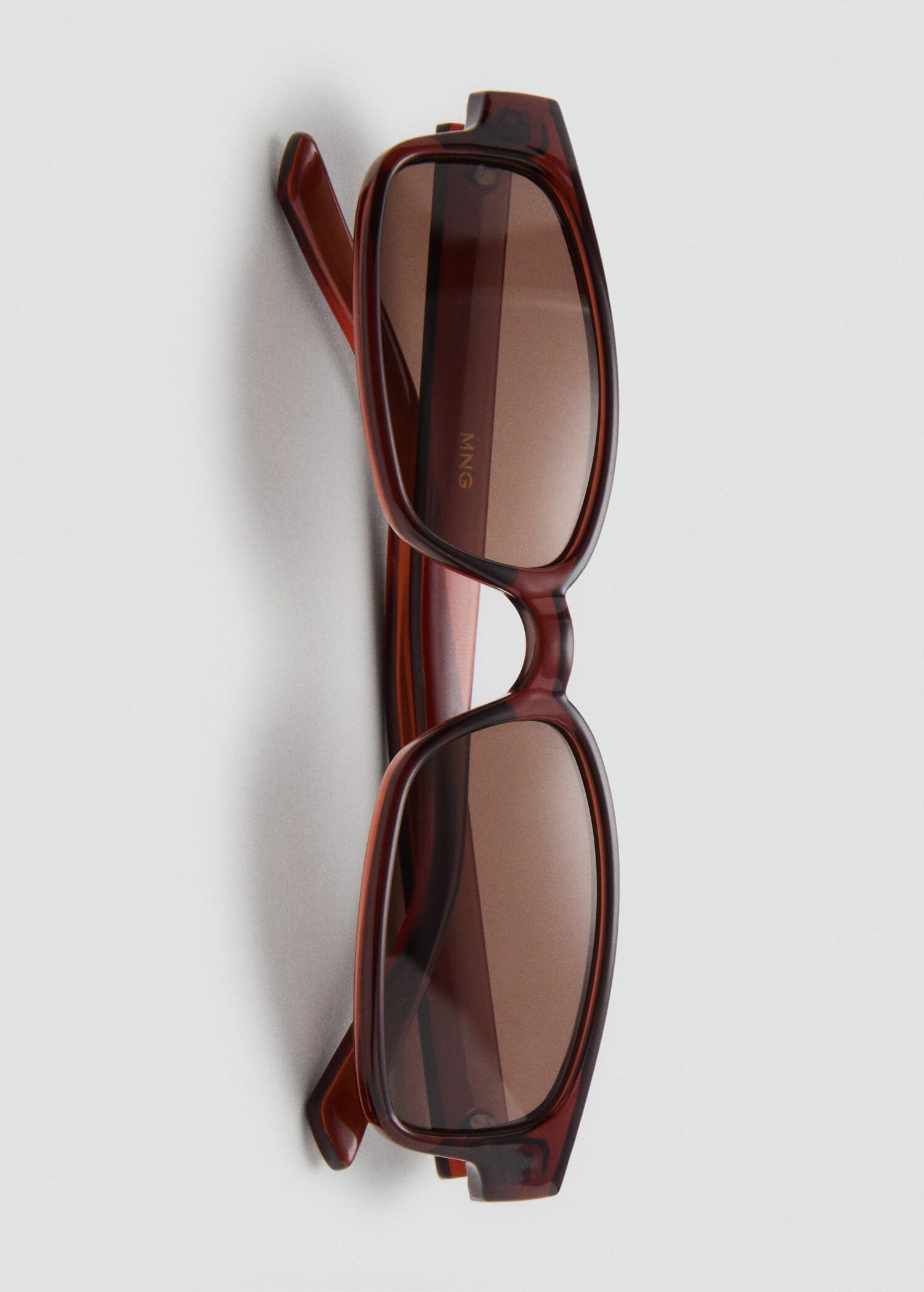 Sonnenbrille mit rechteckigem Brillengestell - Damen | MANGO Deutschland | Mango EU
