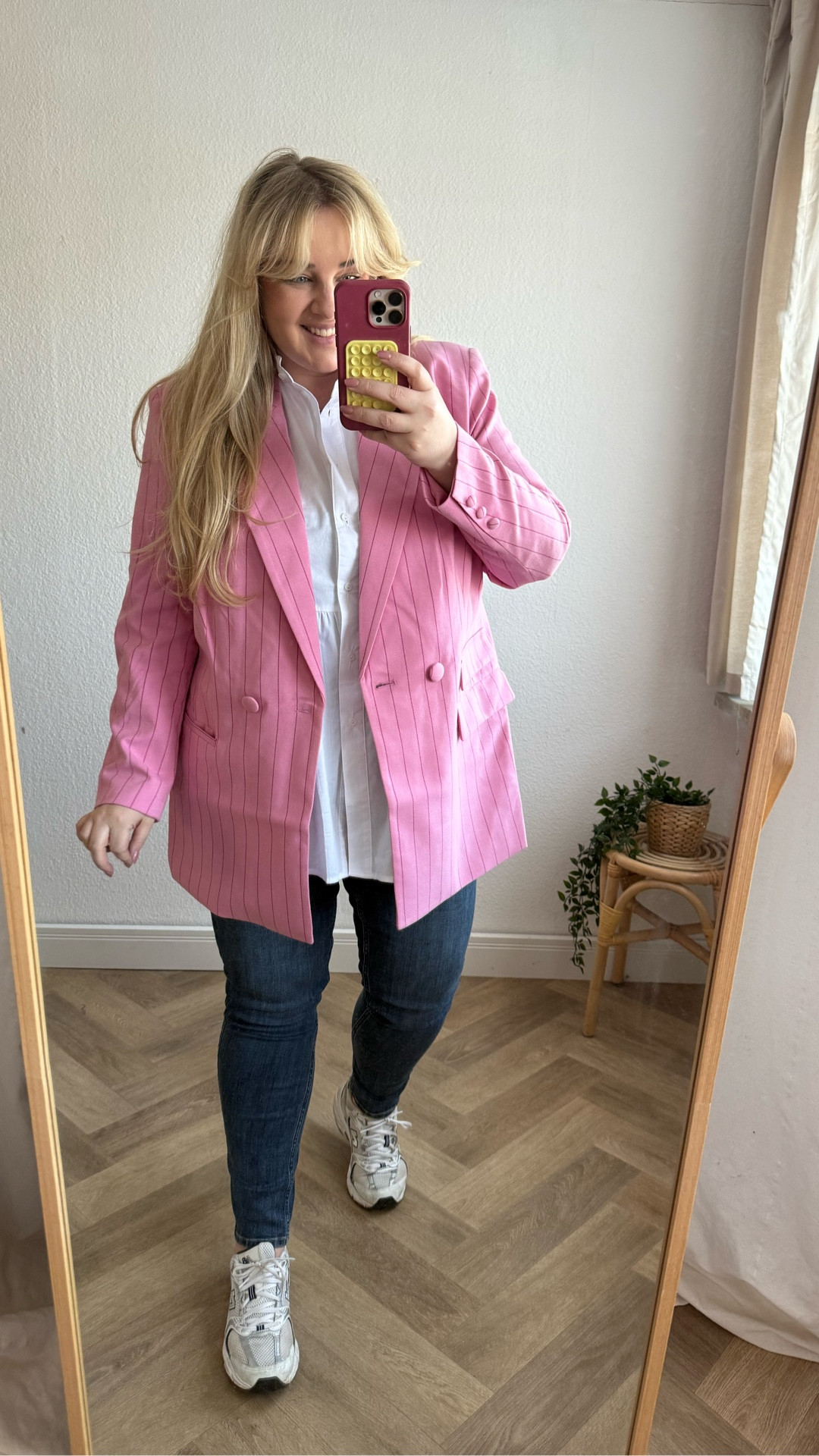 Frühlingsvibes 🌸

#plussizefashion #frühlingsoutfit #büro #blazer #denim #jeans 

#LTKeurope #LTKspring #LTKplussize