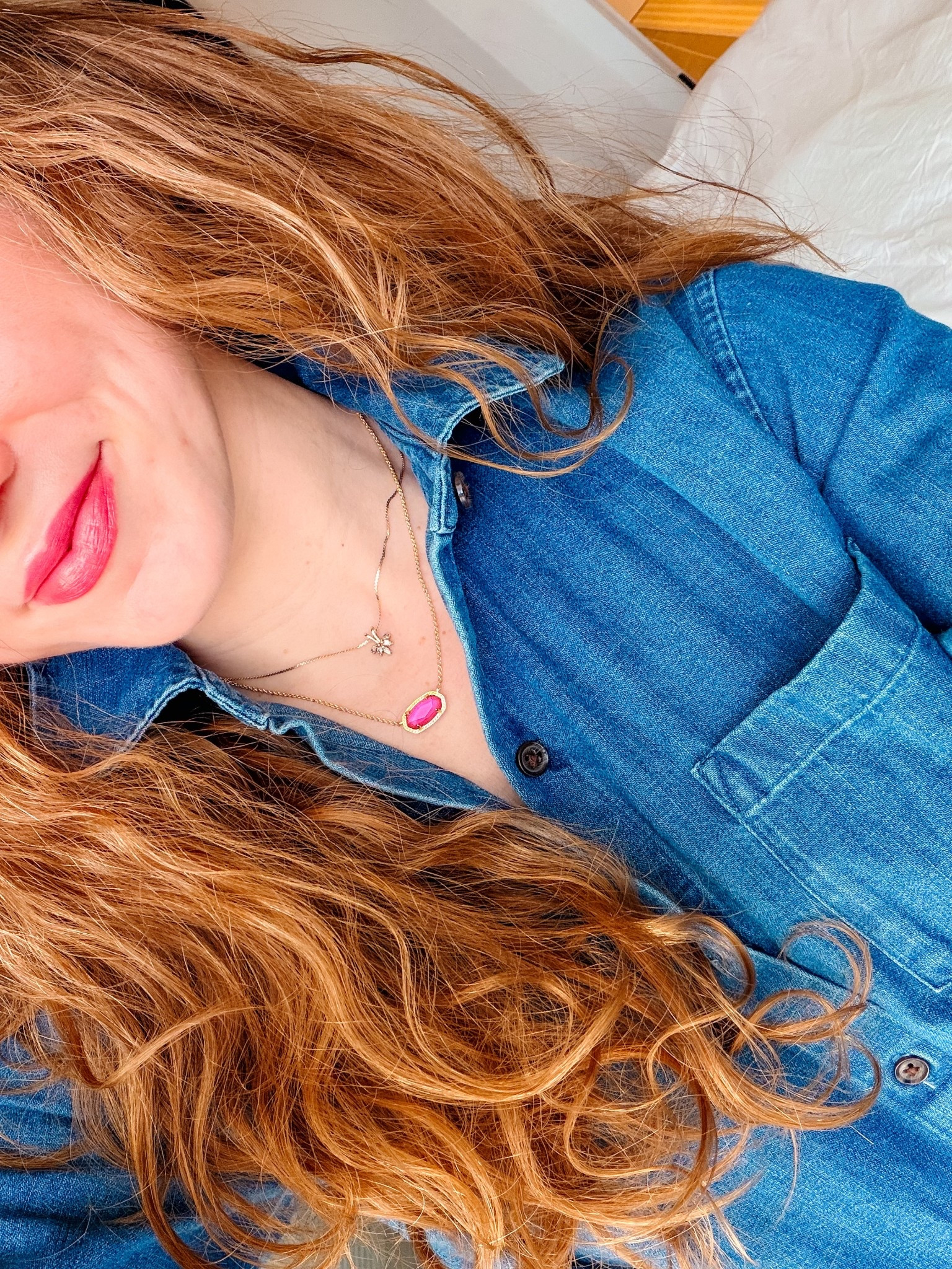 Took a trip to the Kendra Scott Color Lab and made this ADORABLE pink necklace!! The second I saw the color of this gem I knew it was a must have!! 🌺