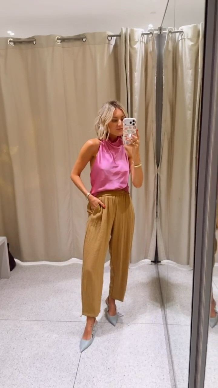 Big fan of mixing colors like these 👏🏼 this look turned out so cute! Wearing XS.

Loverly Grey, Zara, summer workwear, summer fashion

#LTKootd #LTKSeasonal #LTKWorkwear