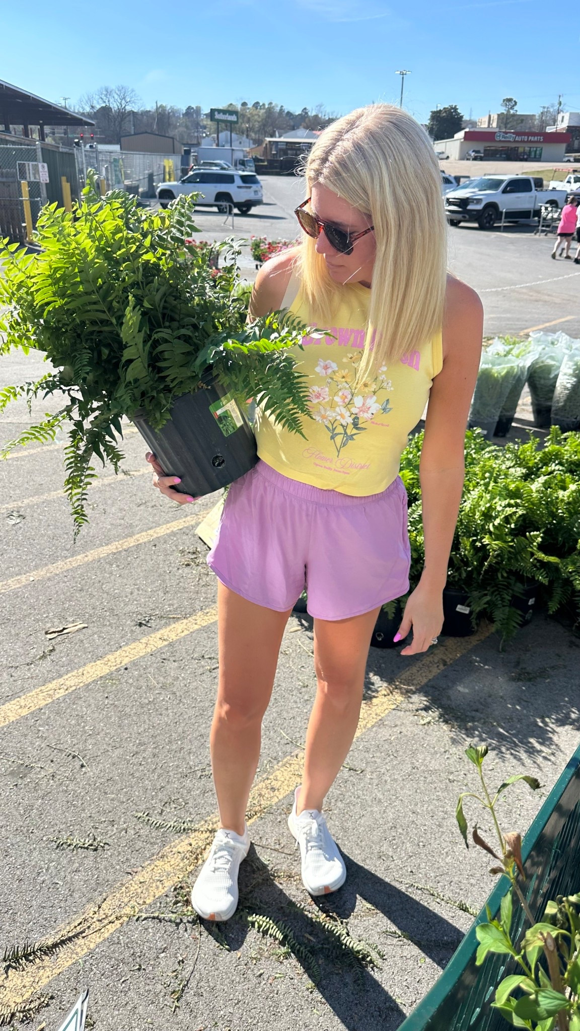 First fern of the season! Activewear, Walmart fashion 

#LTKootd #LTKMidsize #LTKU