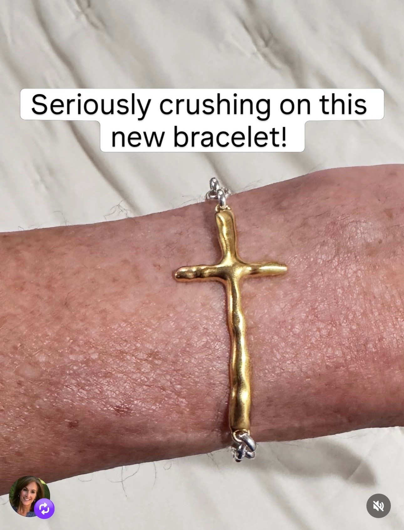 This cross bracelet!!!!