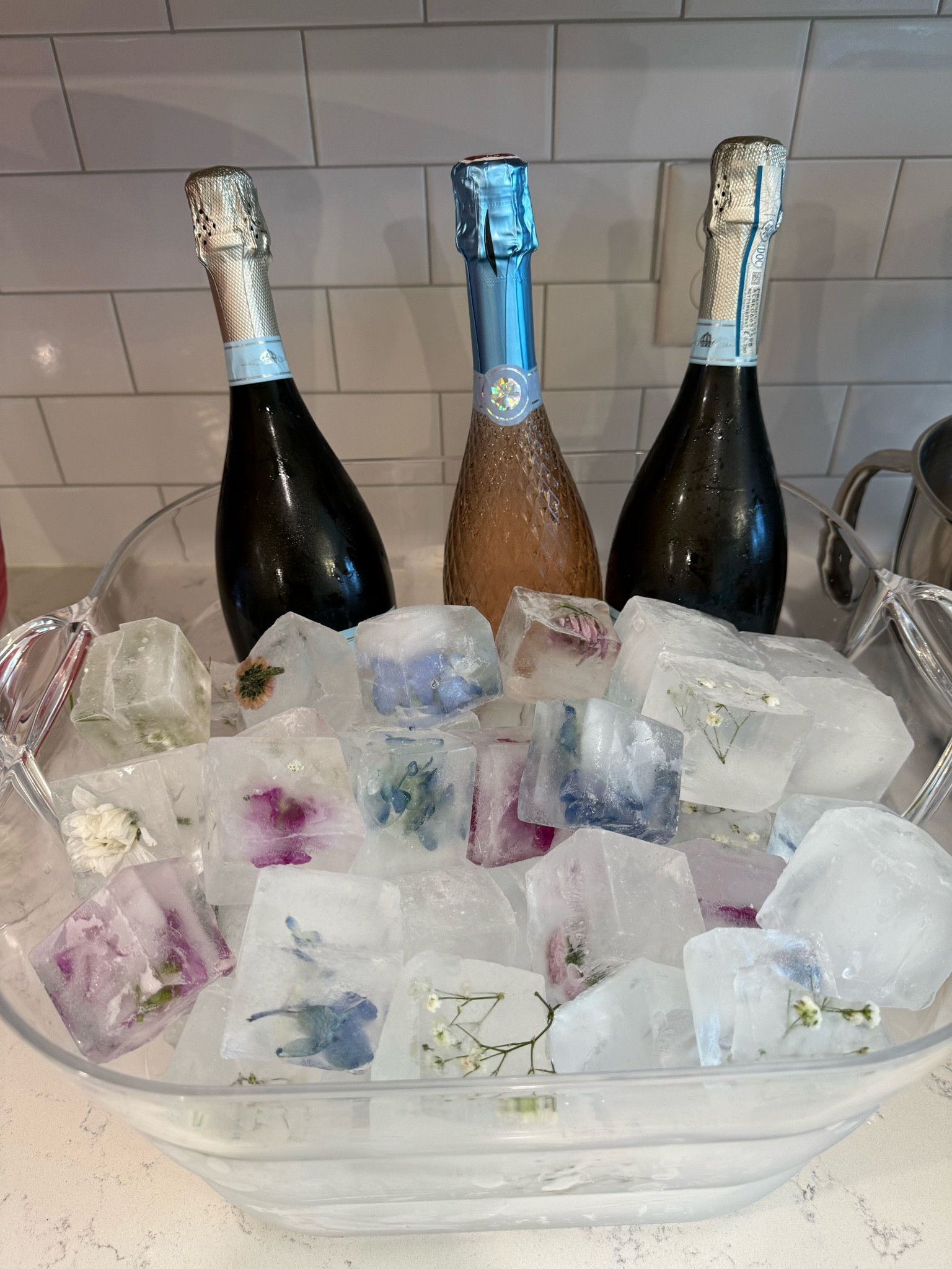 cute and easy drink display! I added fresh flowers to these ice cube molds and it turned out so pretty 

#LTKFindsUnder50 #LTKParties #LTKHome