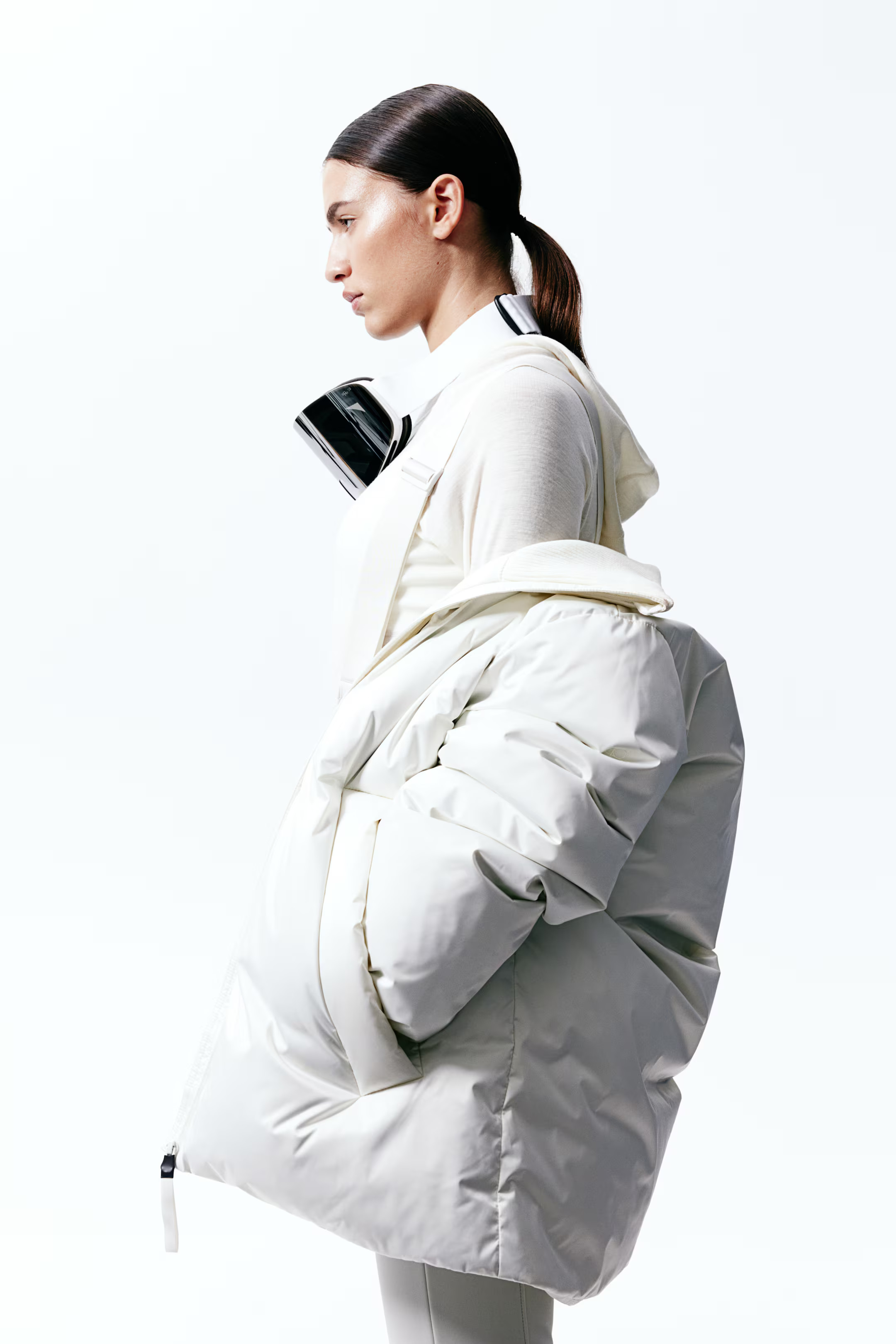 Down ski jacket in ThermoMove™ - White - Ladies | H&M GB | H&M (UK, MY, IN, SG, PH, TW, HK)