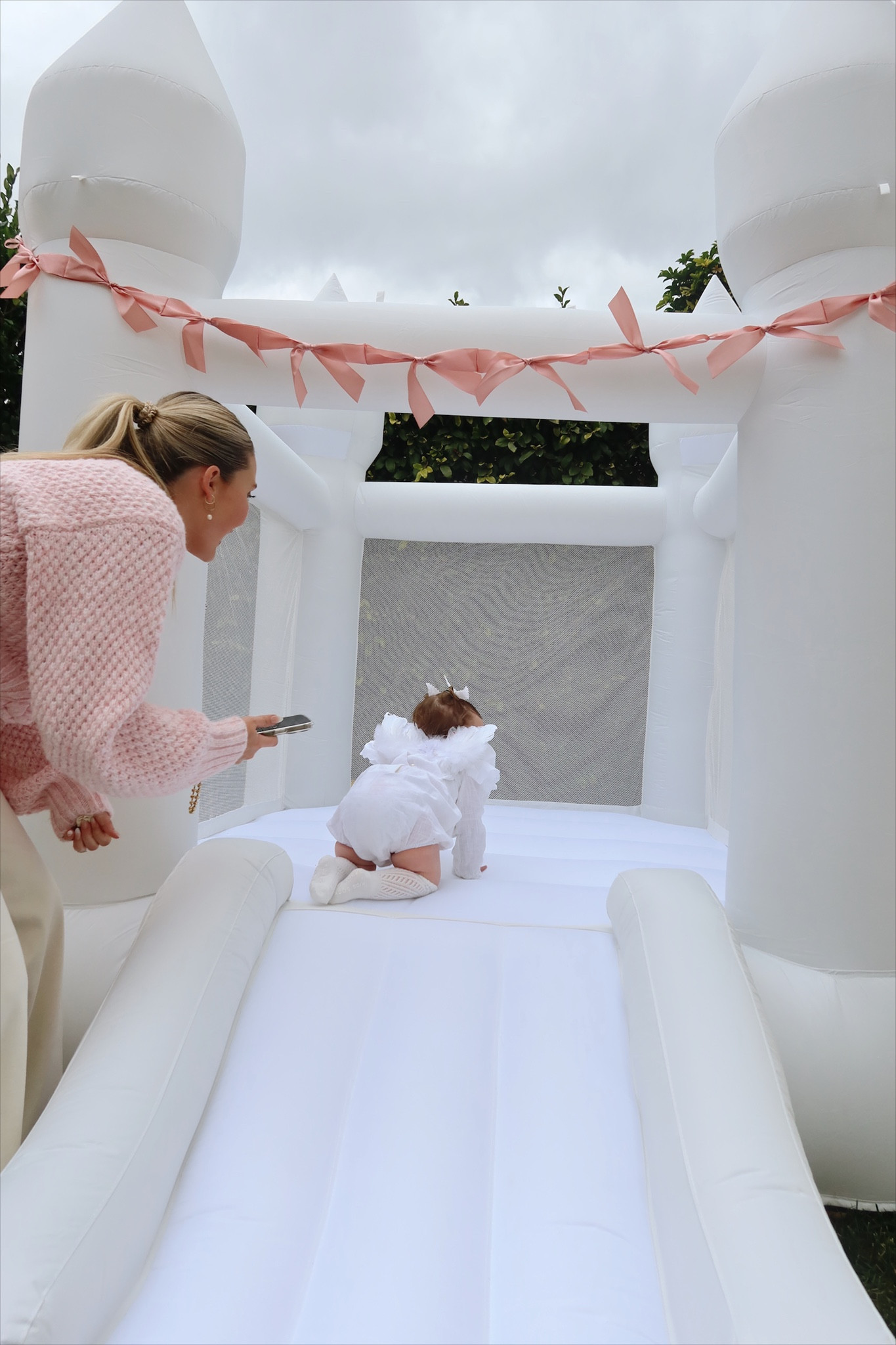Baby bounce house ! Amazing for birthday parties 1-5 years old 🤍

#LTKParties