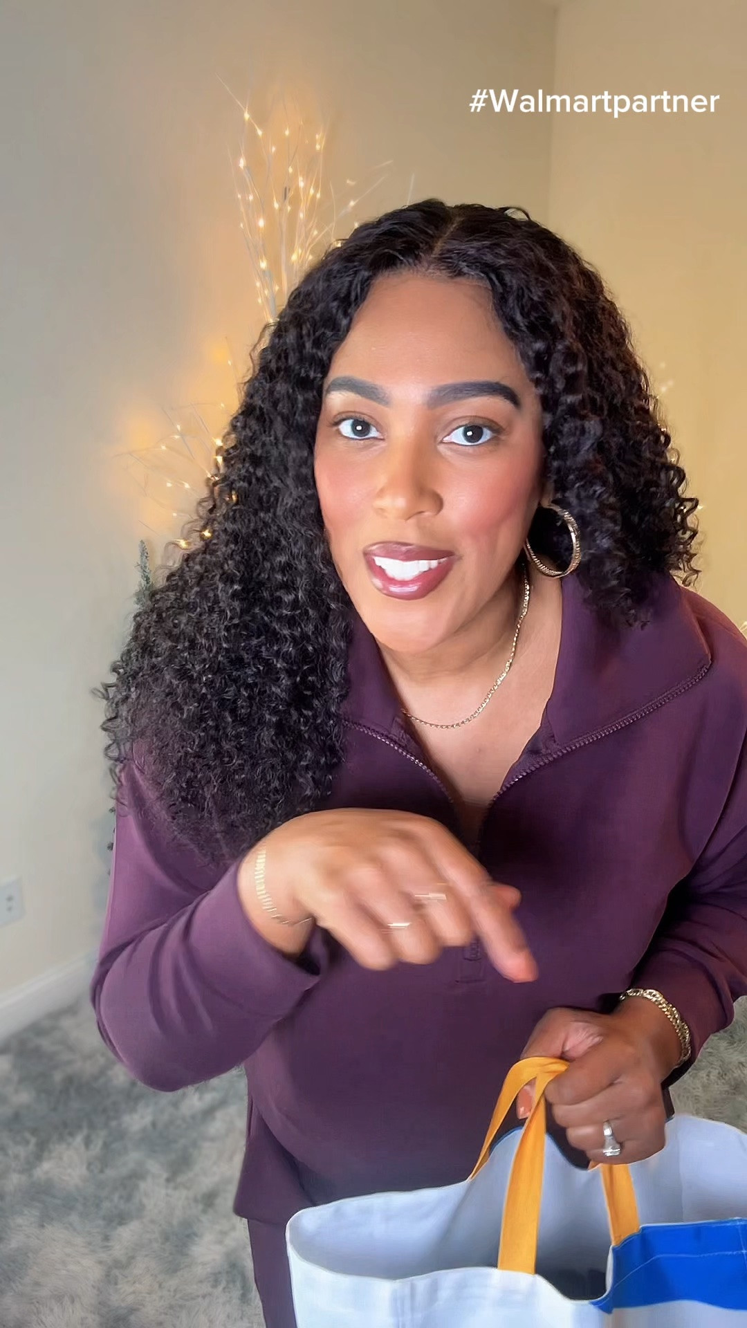 #WalmartPartner Came for the outfit, stayed for the deals! 👀🛒 Walmart deals are on NOW, and @Walmart has more than cute looks to check out!
Shop fashion, beauty, home essentials and more online through October 11. Go take a peek at Walmart.com what’s going in your cart? 💕
#Walmart