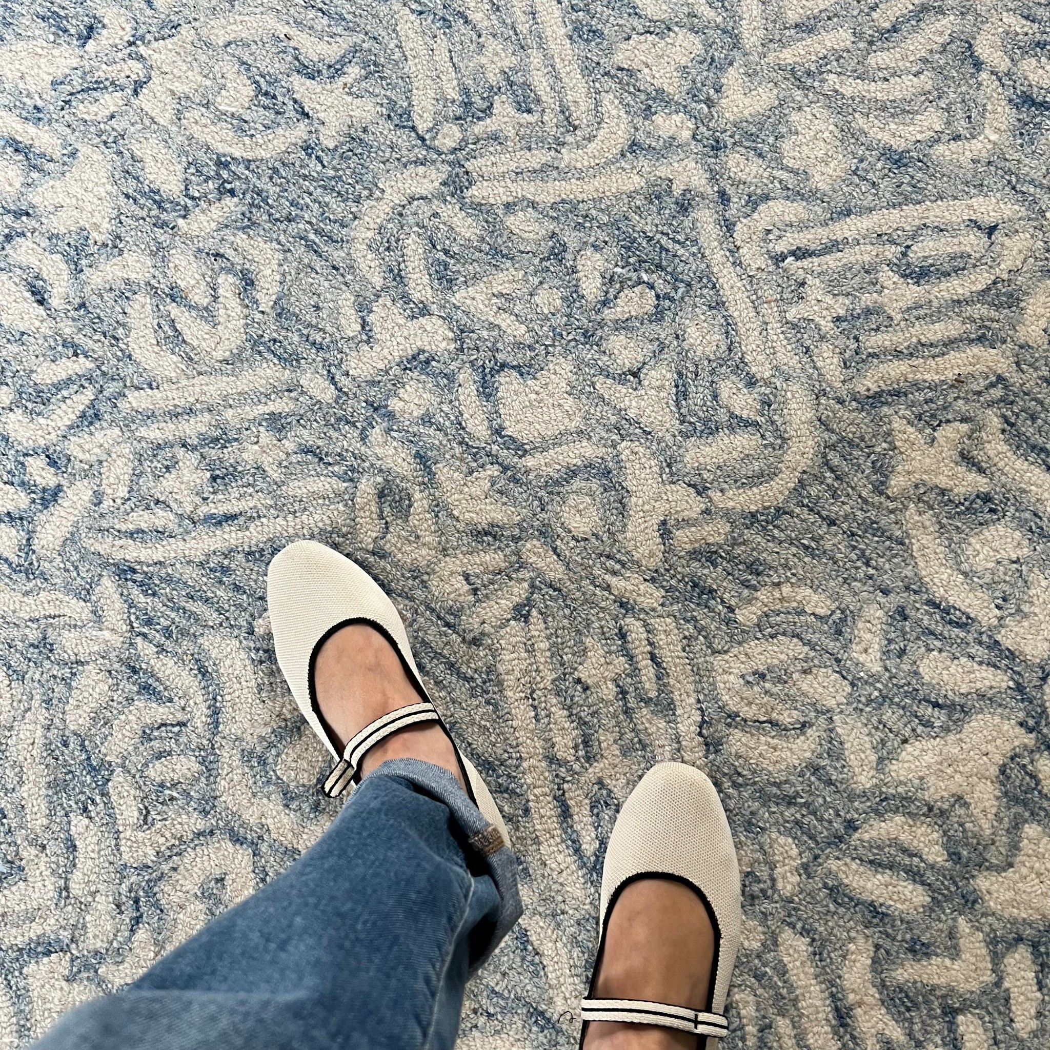 Ralph Lauren Rug 
Rothy Shoes 

#LTKStyleTip #LTKHome #LTKSpringSale