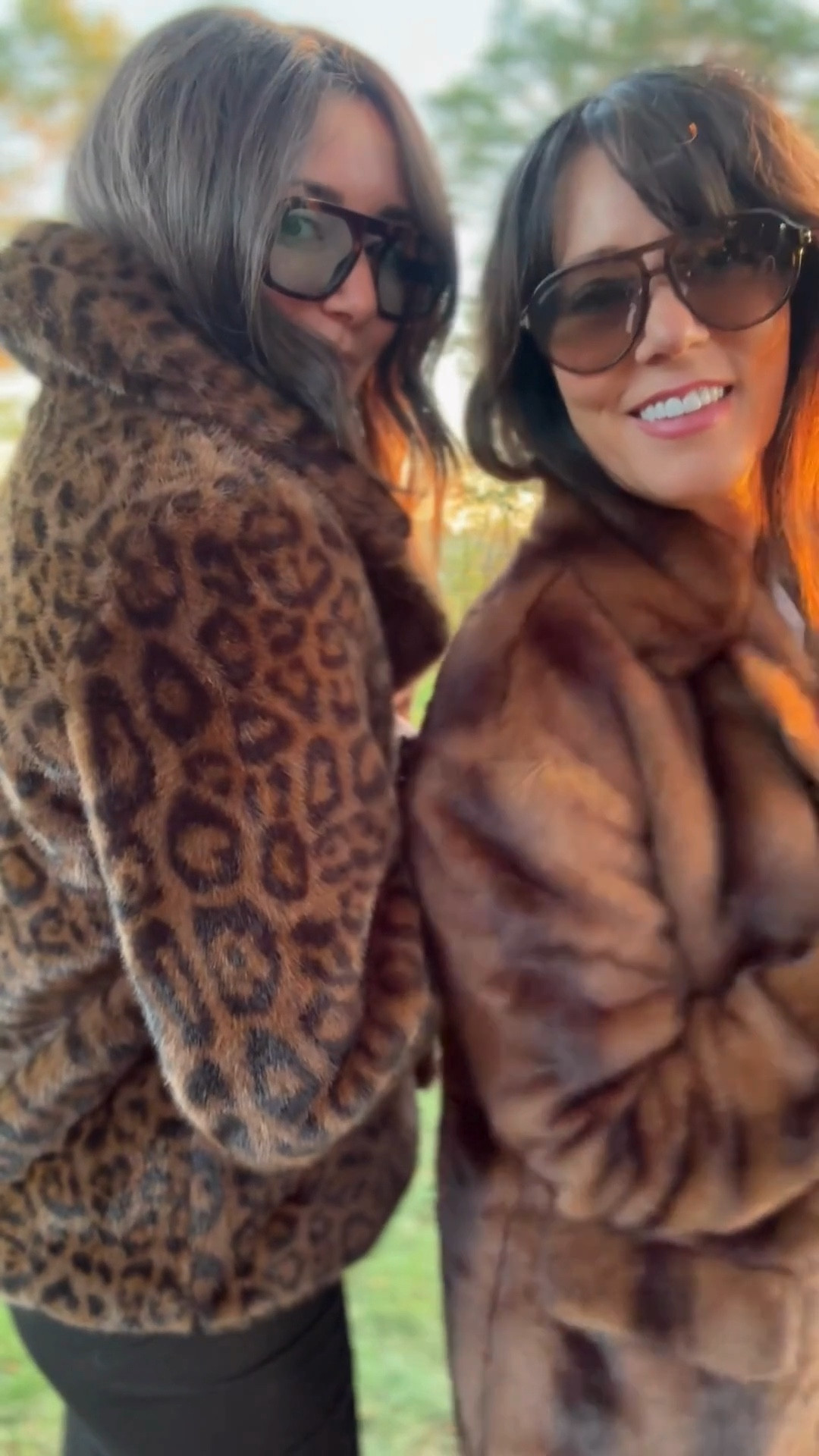 So many great coats now @nordstromrack I’ve linked even more that I found online that are winners! Lex and I are wearing smalls in all 6 in this reel ❤️
#nordstromrackpartner 
#rackscore 

#LTKWorkwear #LTKFindsUnder100 #LTKSeasonal