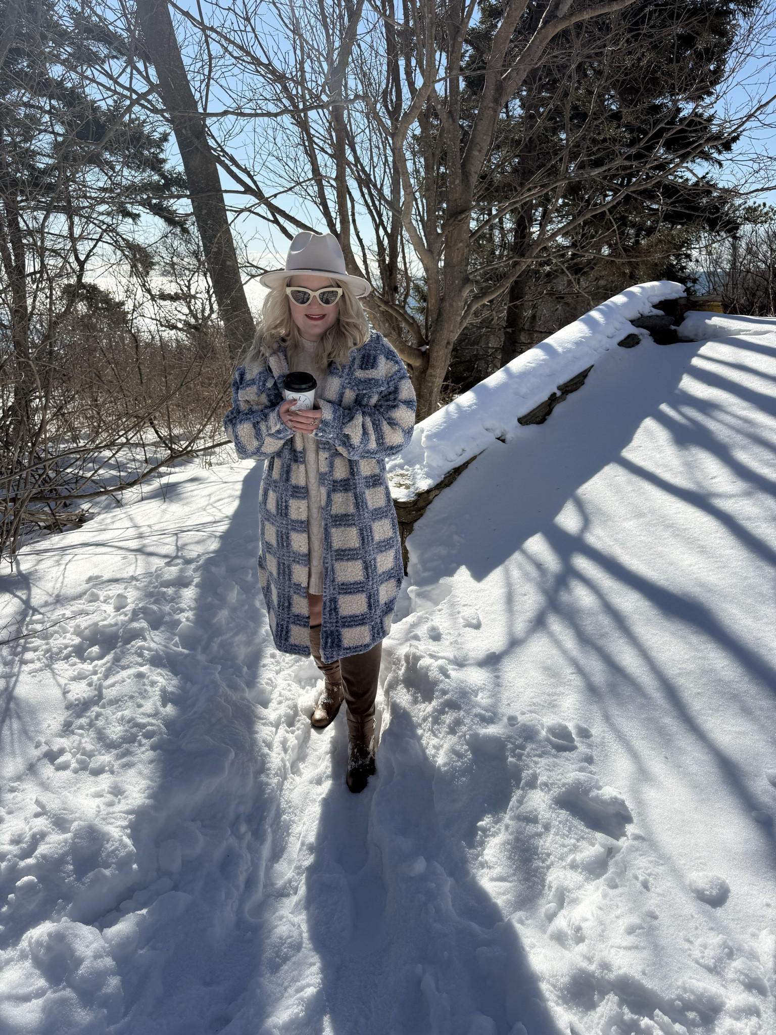 My favorite winter jacket. This jacket from Lulu’s is so chic while being warm! 

#LTKPetite #LTKSeasonal #LTKootd